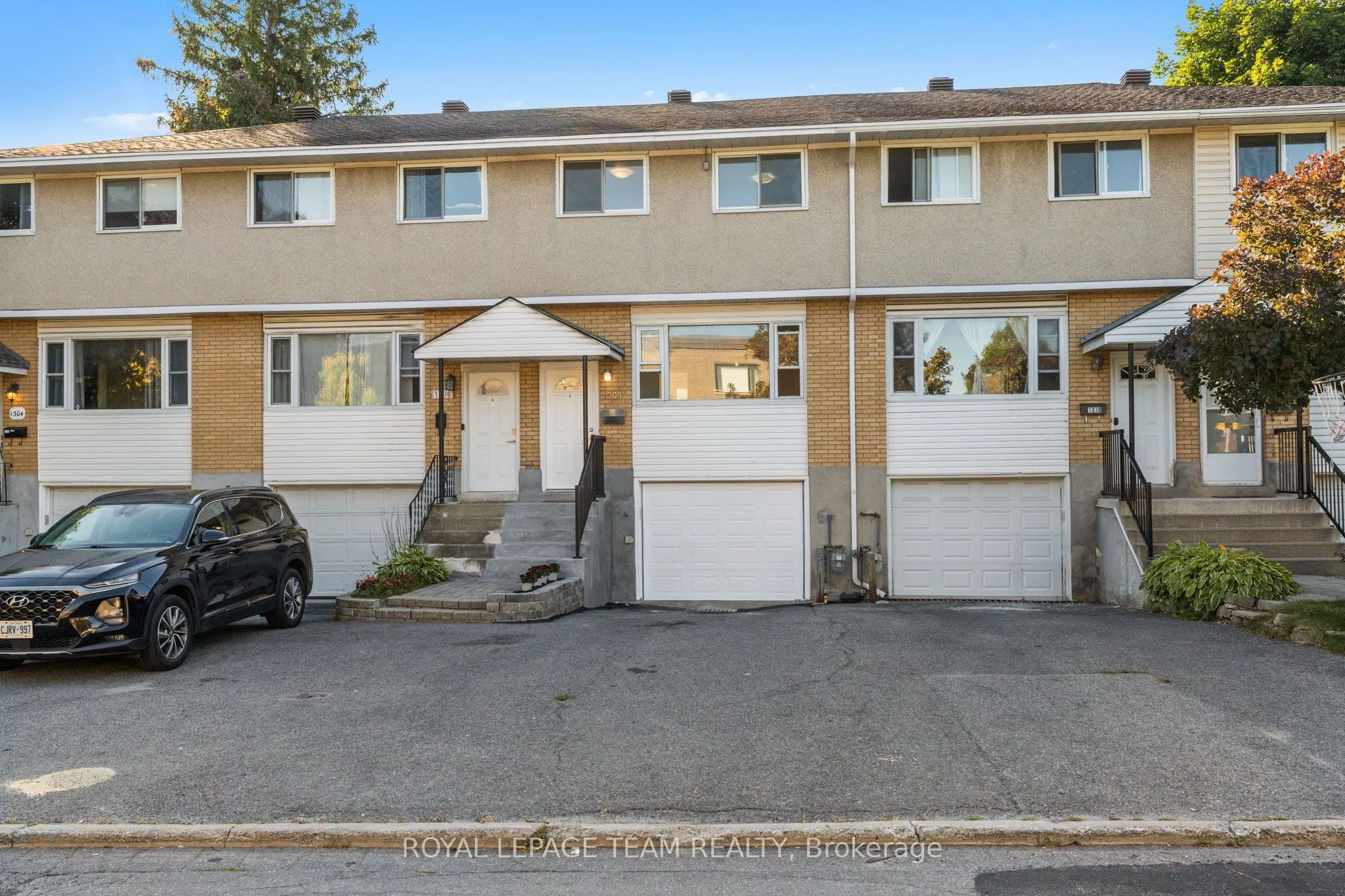 1308 Summerville Avenue