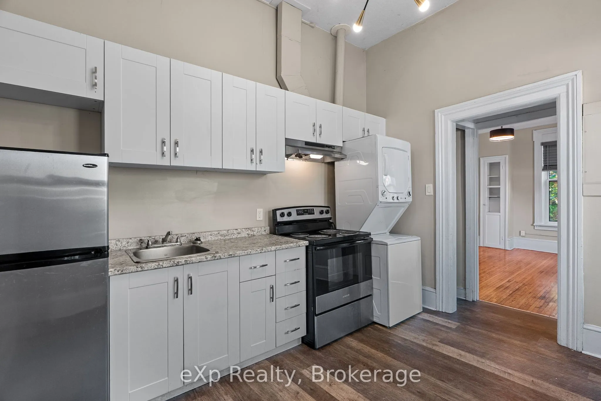 111 Church Street, #4