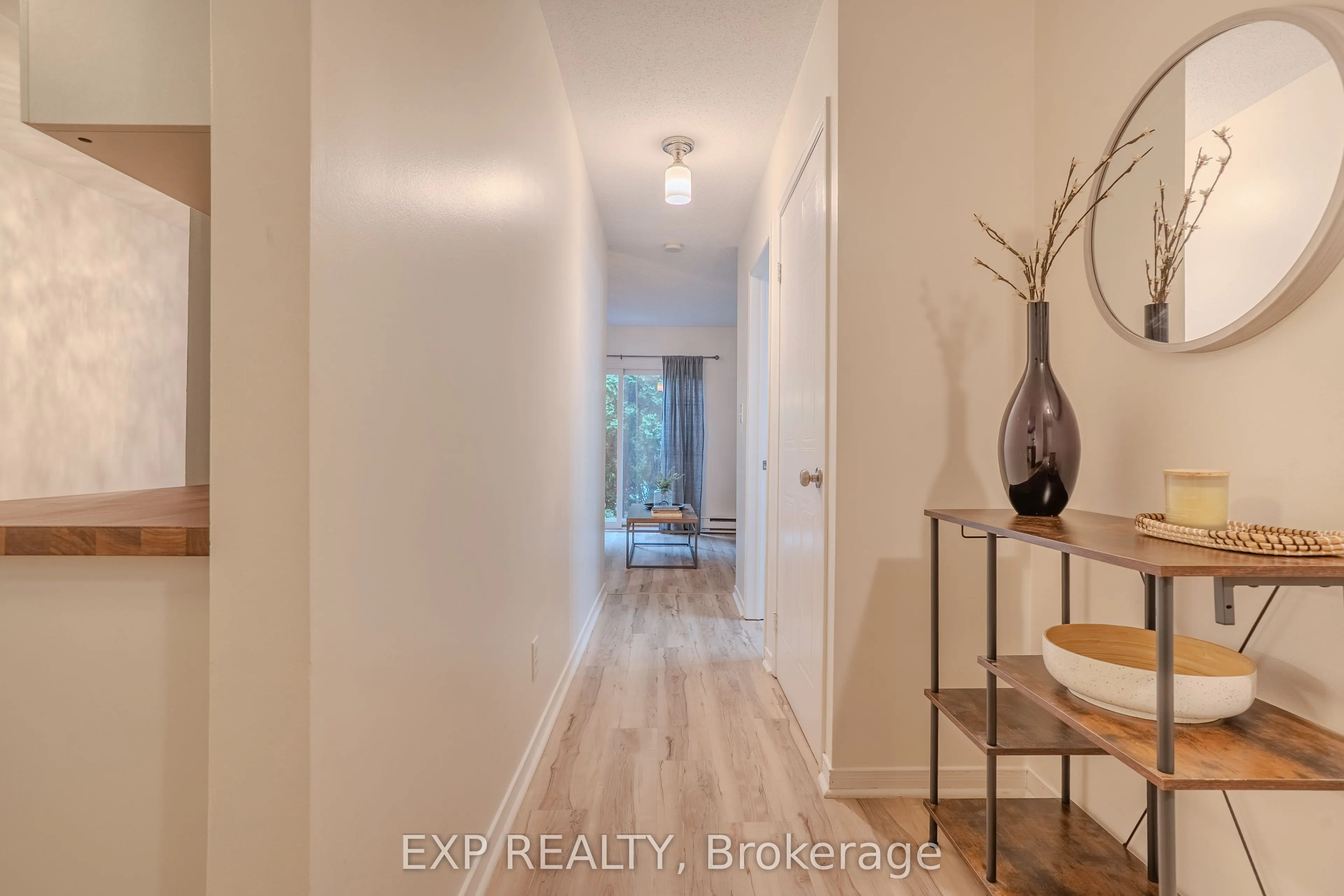 38 Elma Street, #8