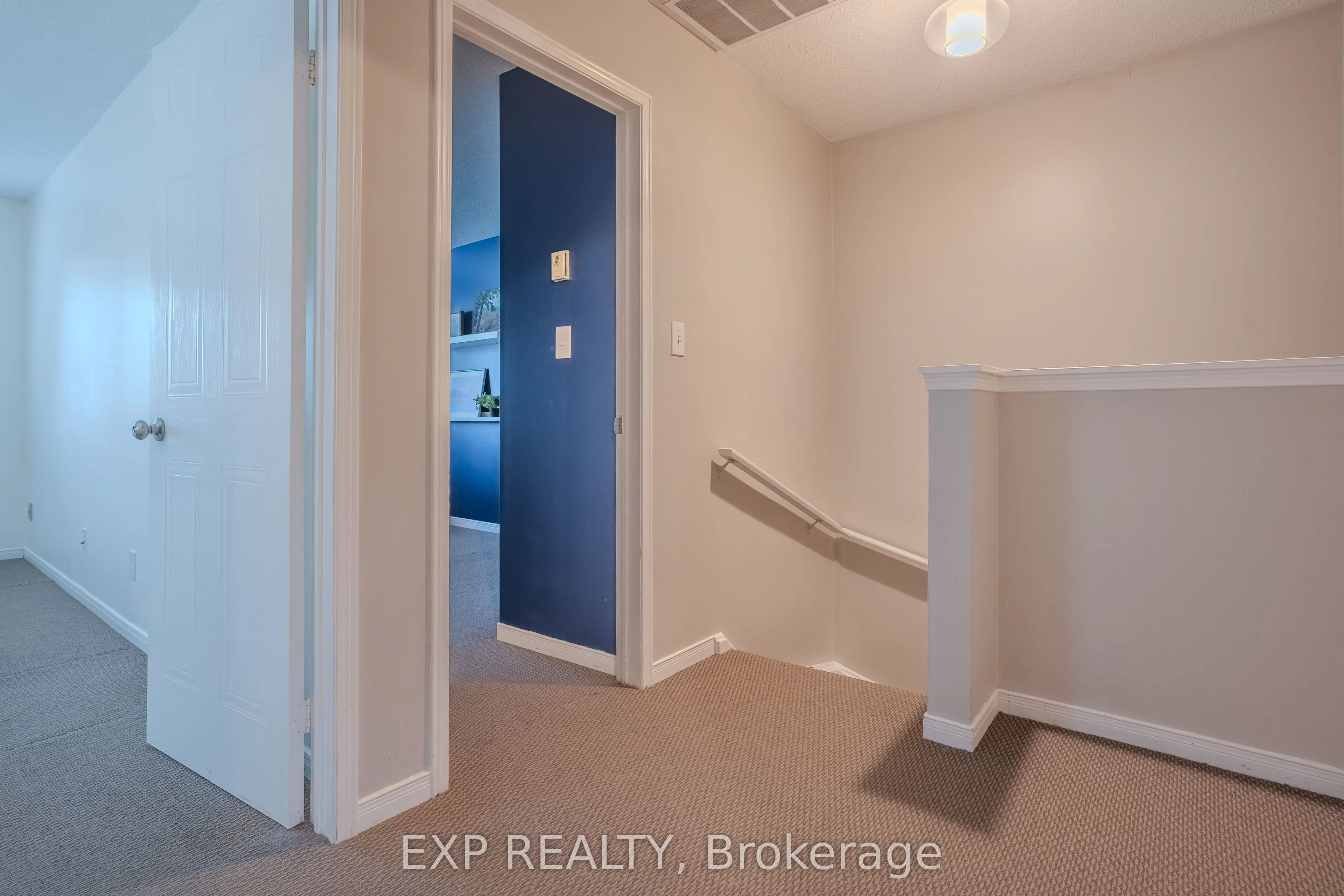 38 Elma Street, #8