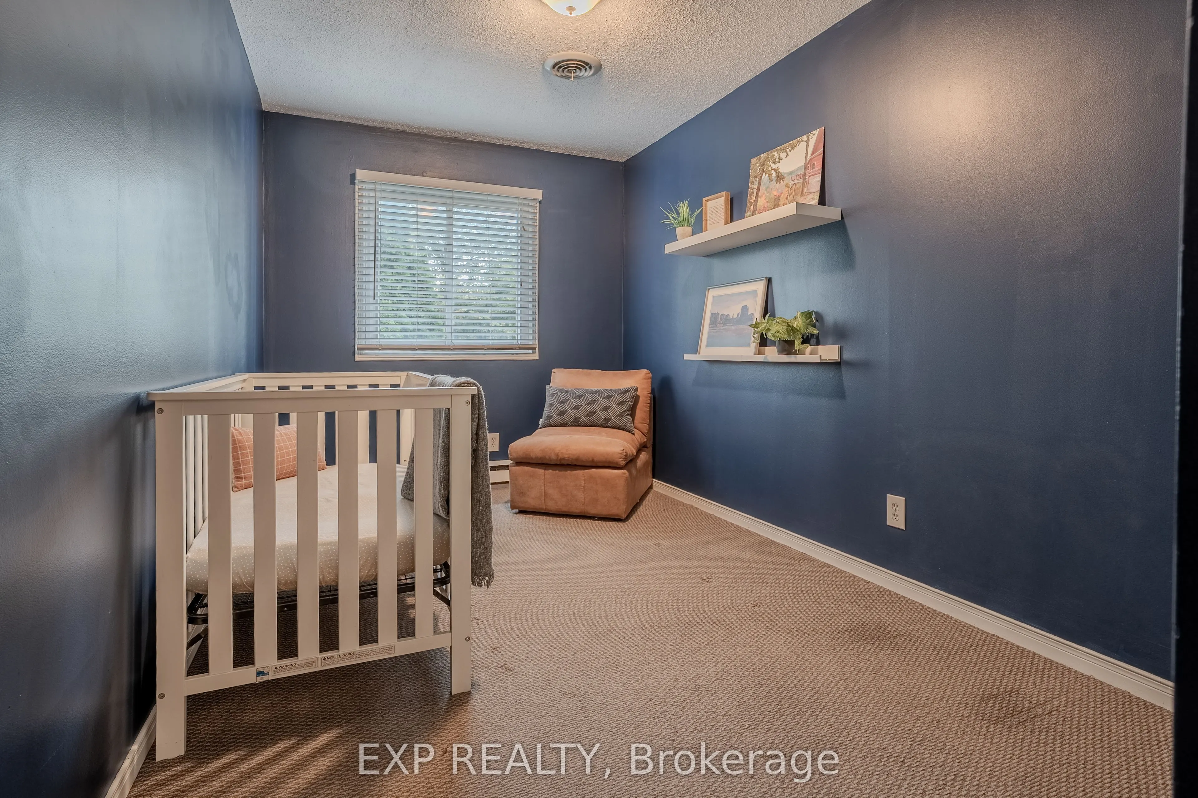 38 Elma Street, #8