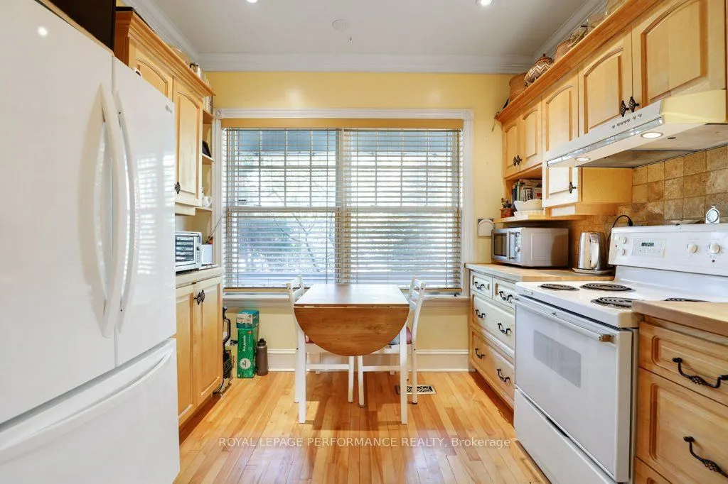 32 Herridge Street