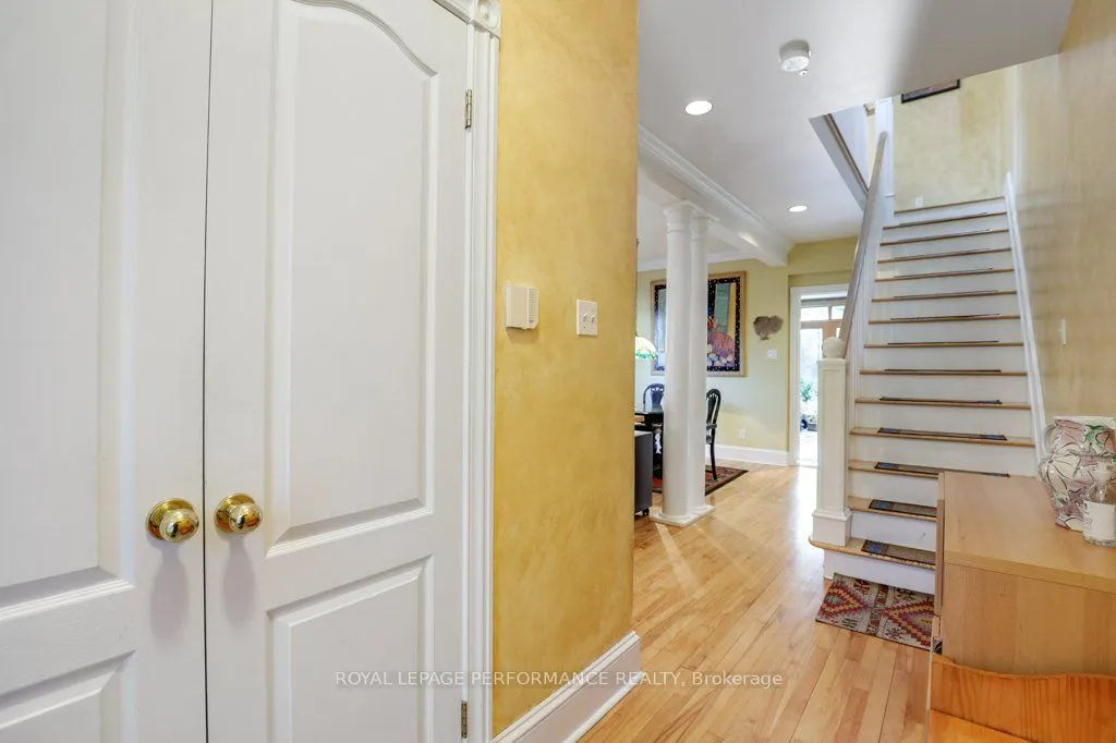 32 Herridge Street