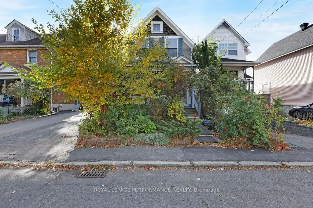 32 Herridge Street