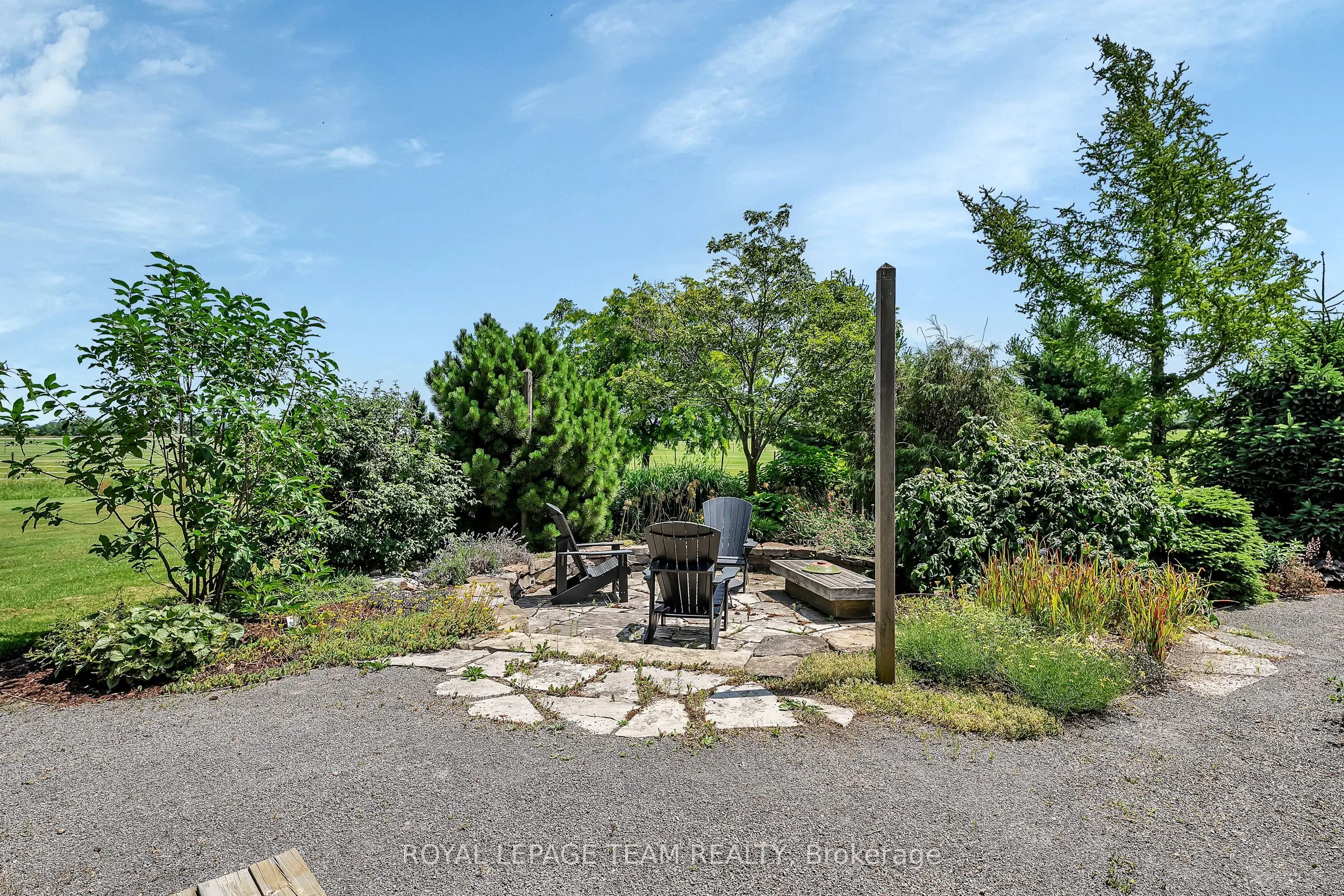 335 Hamilton Road