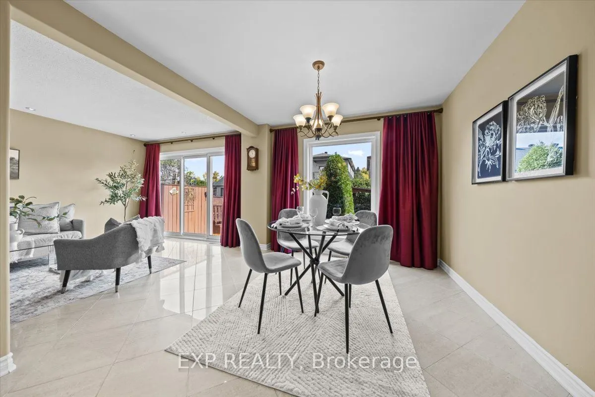 1871 Markwell Crescent