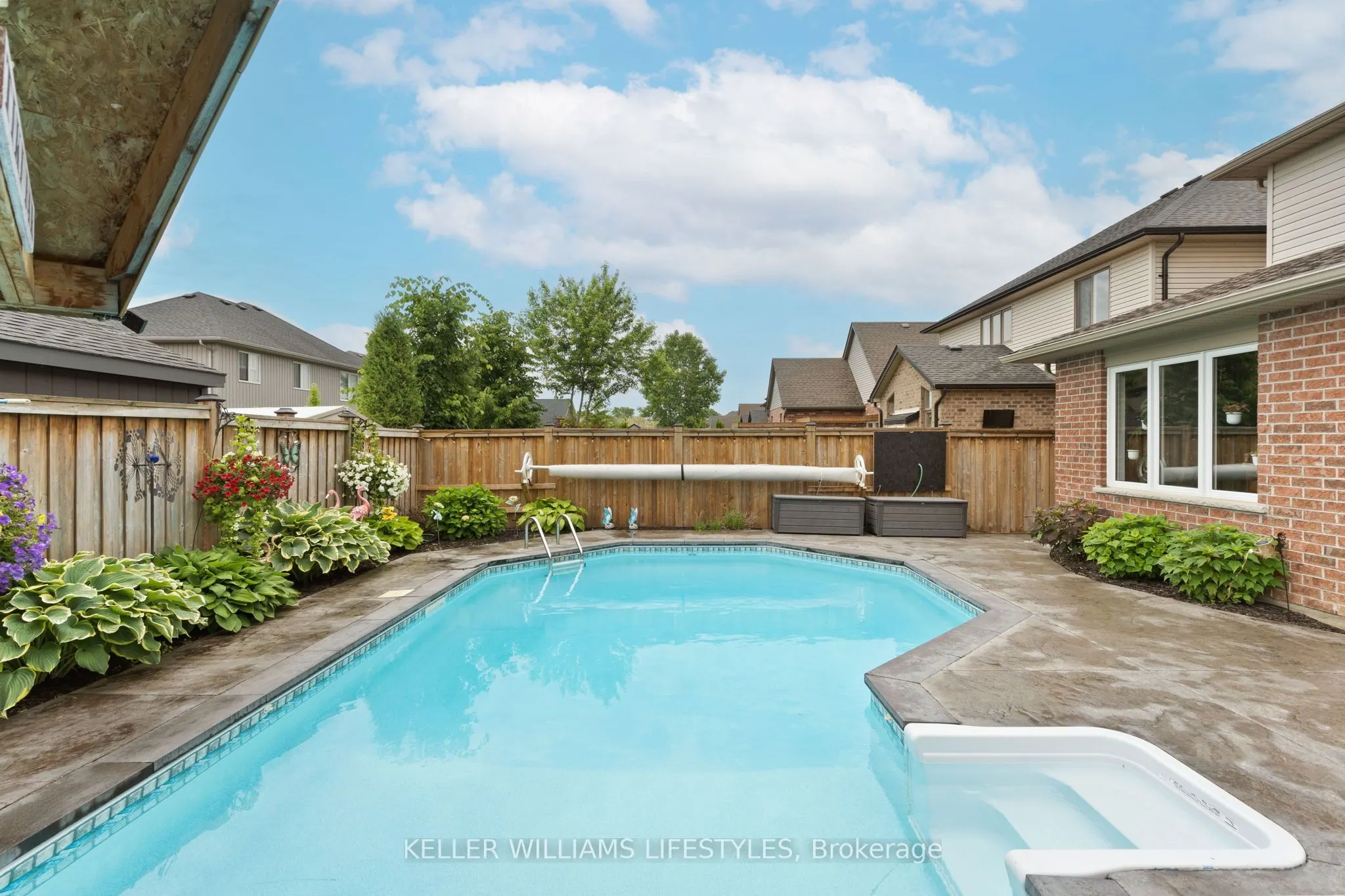 104 Westlake Drive
