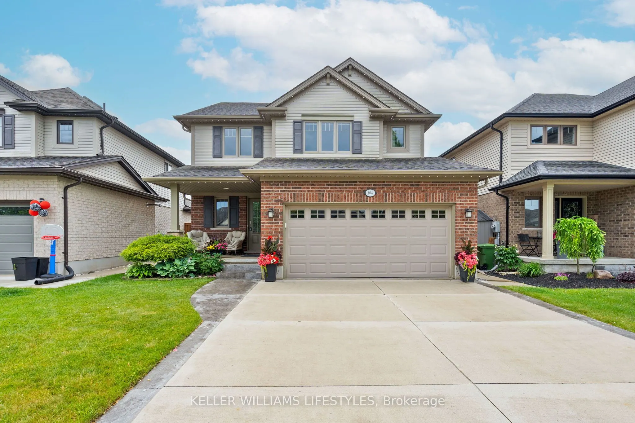 104 Westlake Drive