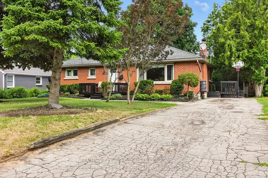 330 GLENROSE Drive