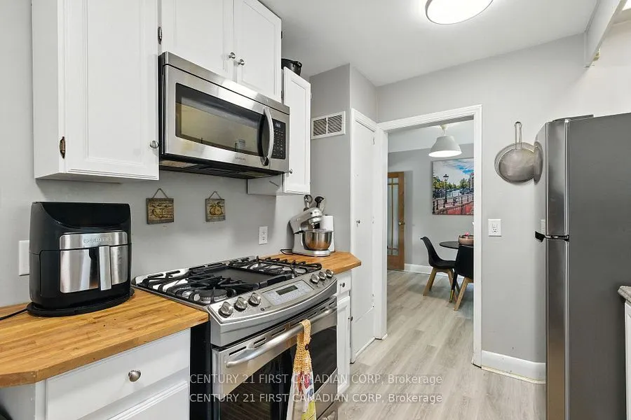 330 GLENROSE Drive