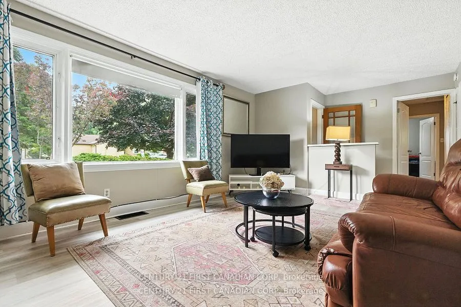 330 GLENROSE Drive