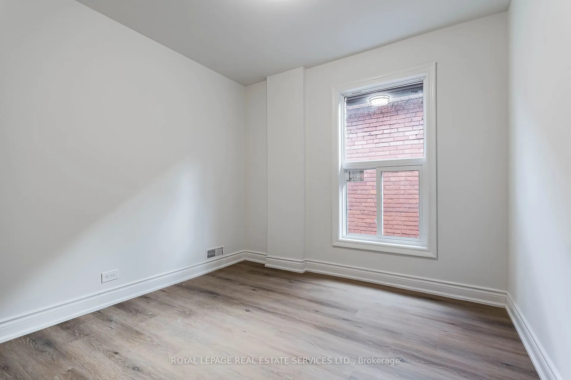 286 Cumberland Avenue, #Upper
