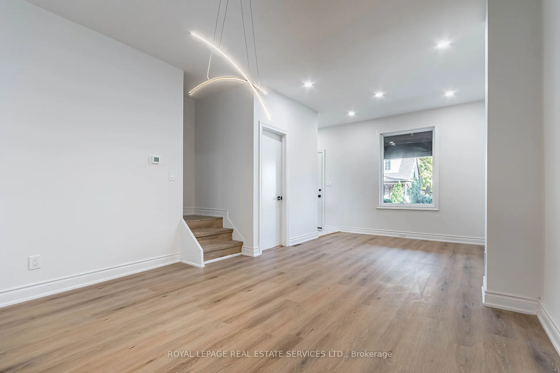 286 Cumberland Avenue, #Upper