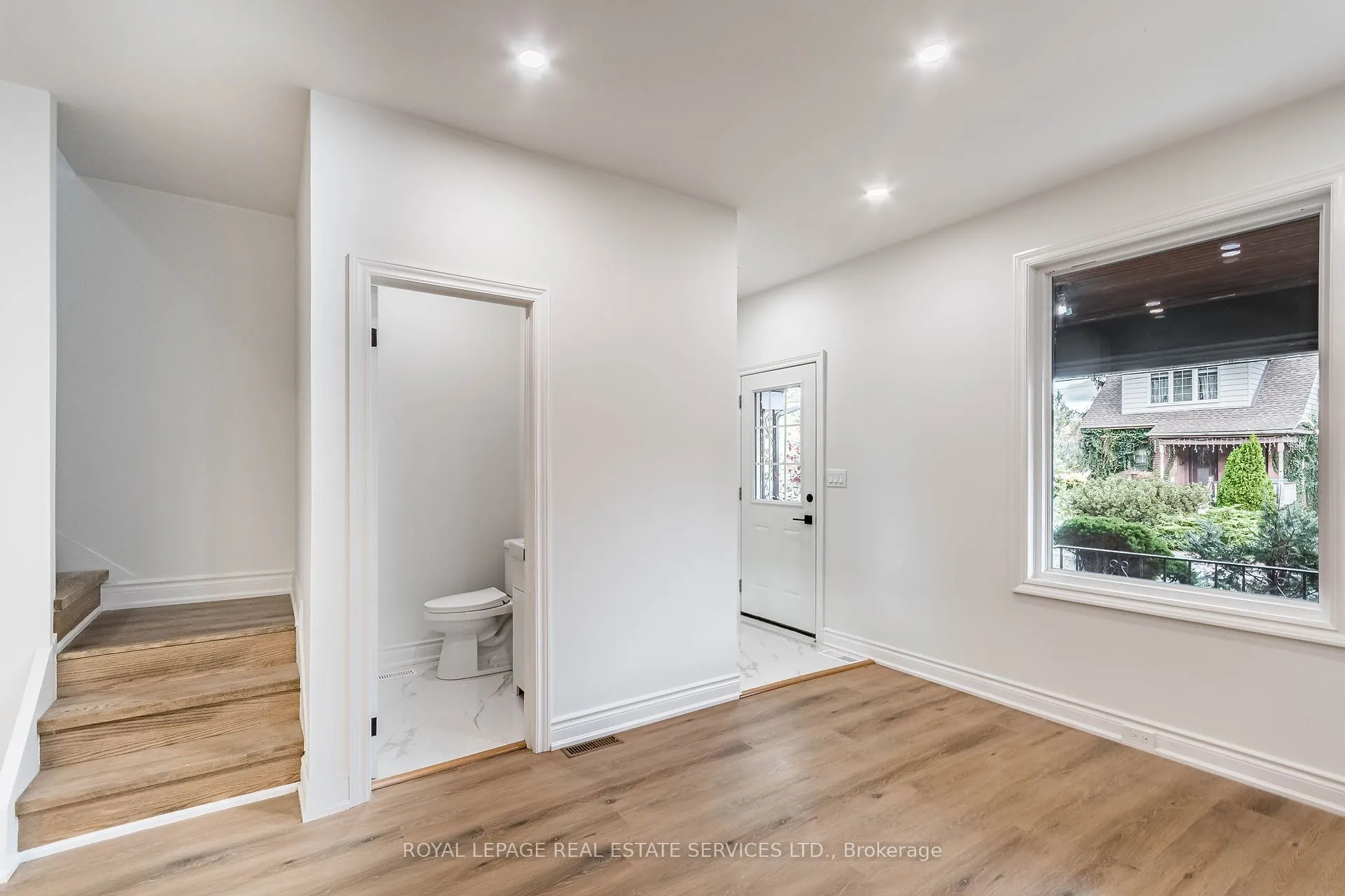 286 Cumberland Avenue, #Upper