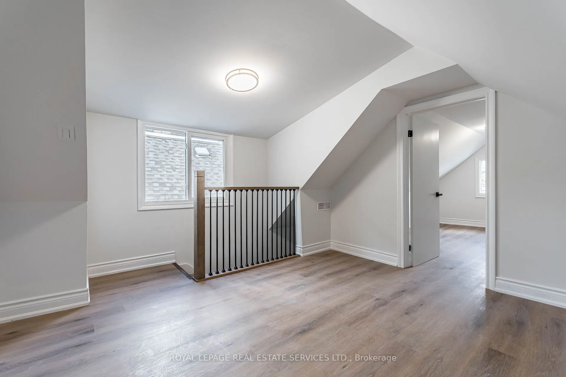 286 Cumberland Avenue, #Upper
