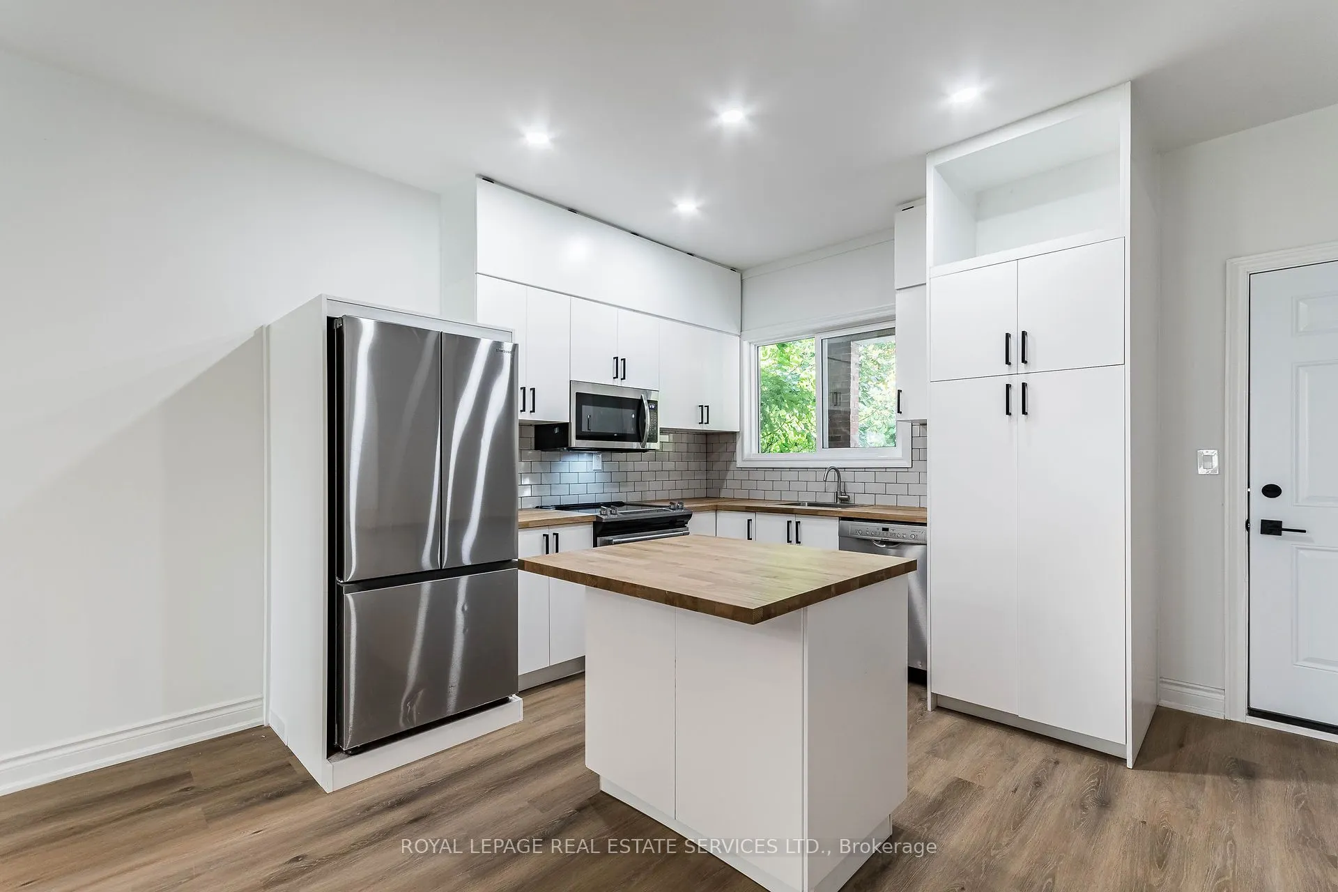286 Cumberland Avenue, #Upper