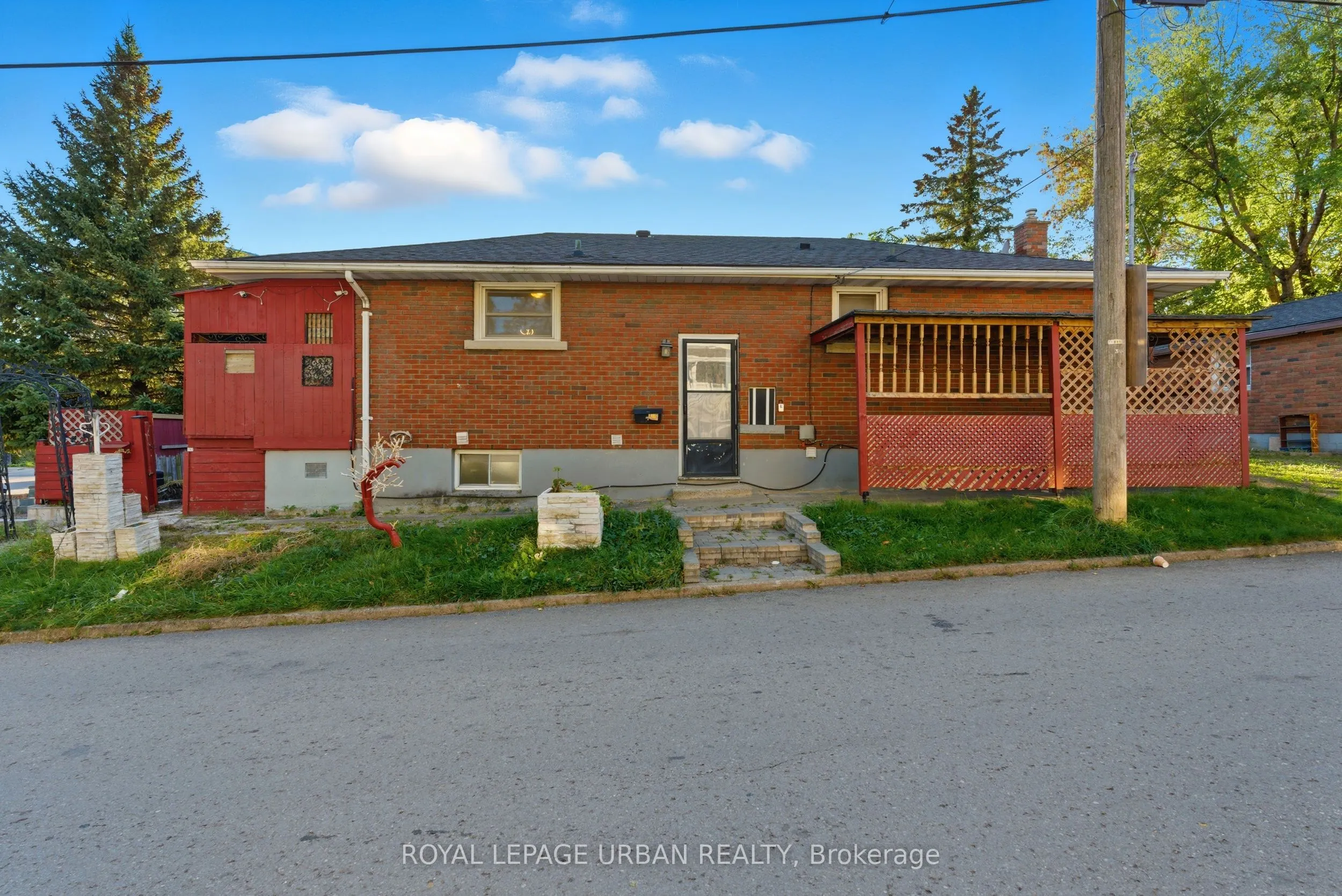 34 Gale Crescent