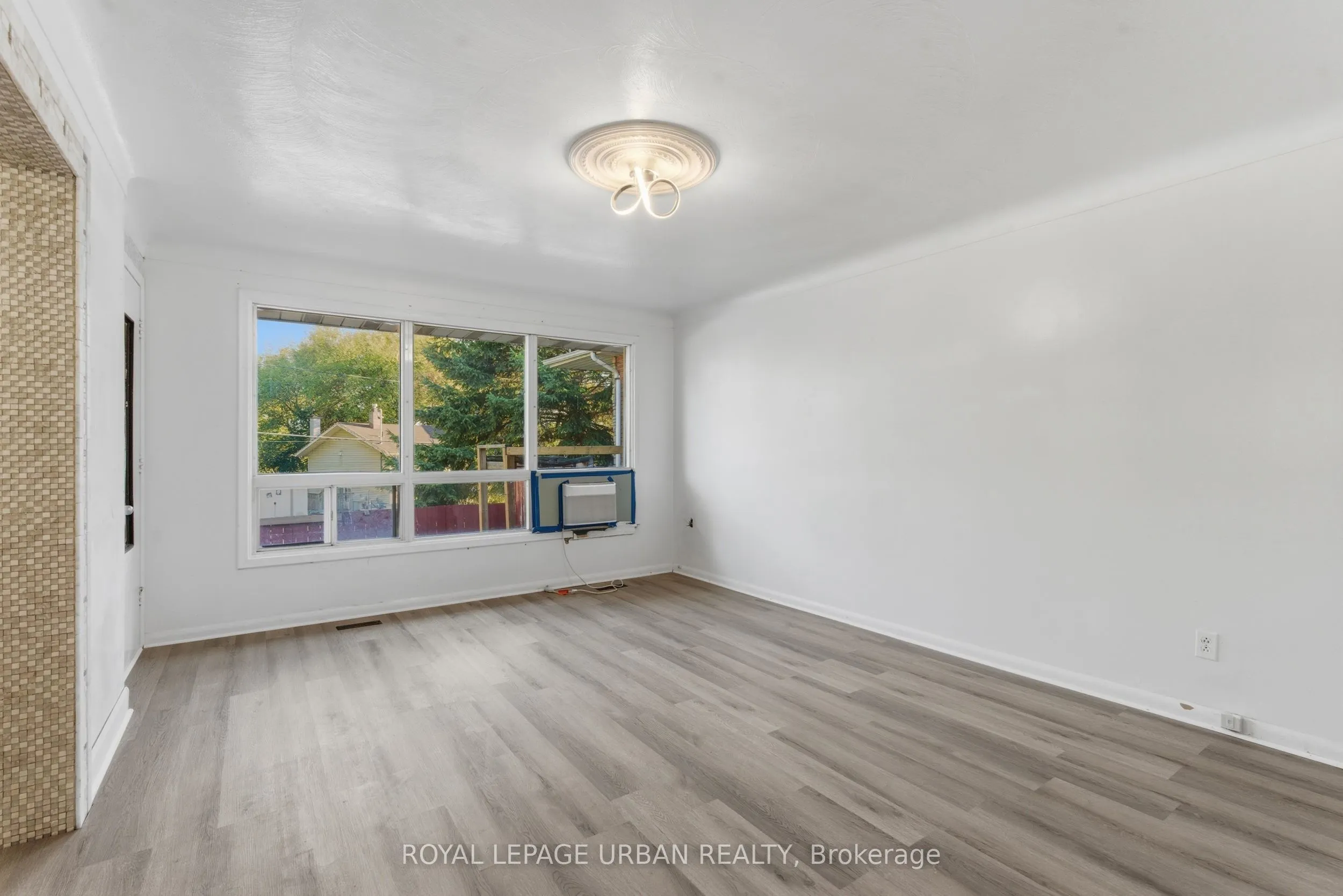 34 Gale Crescent