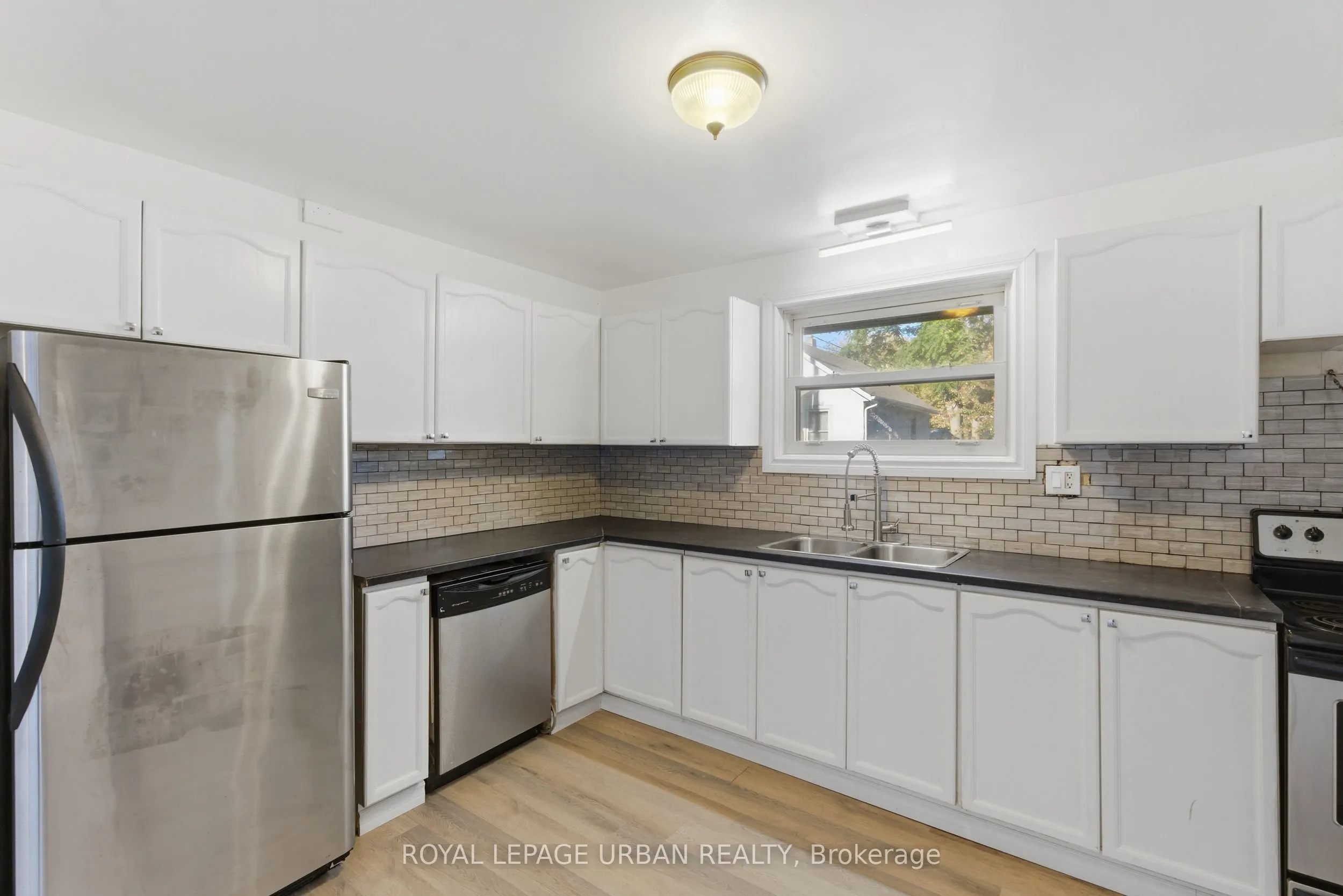 34 Gale Crescent