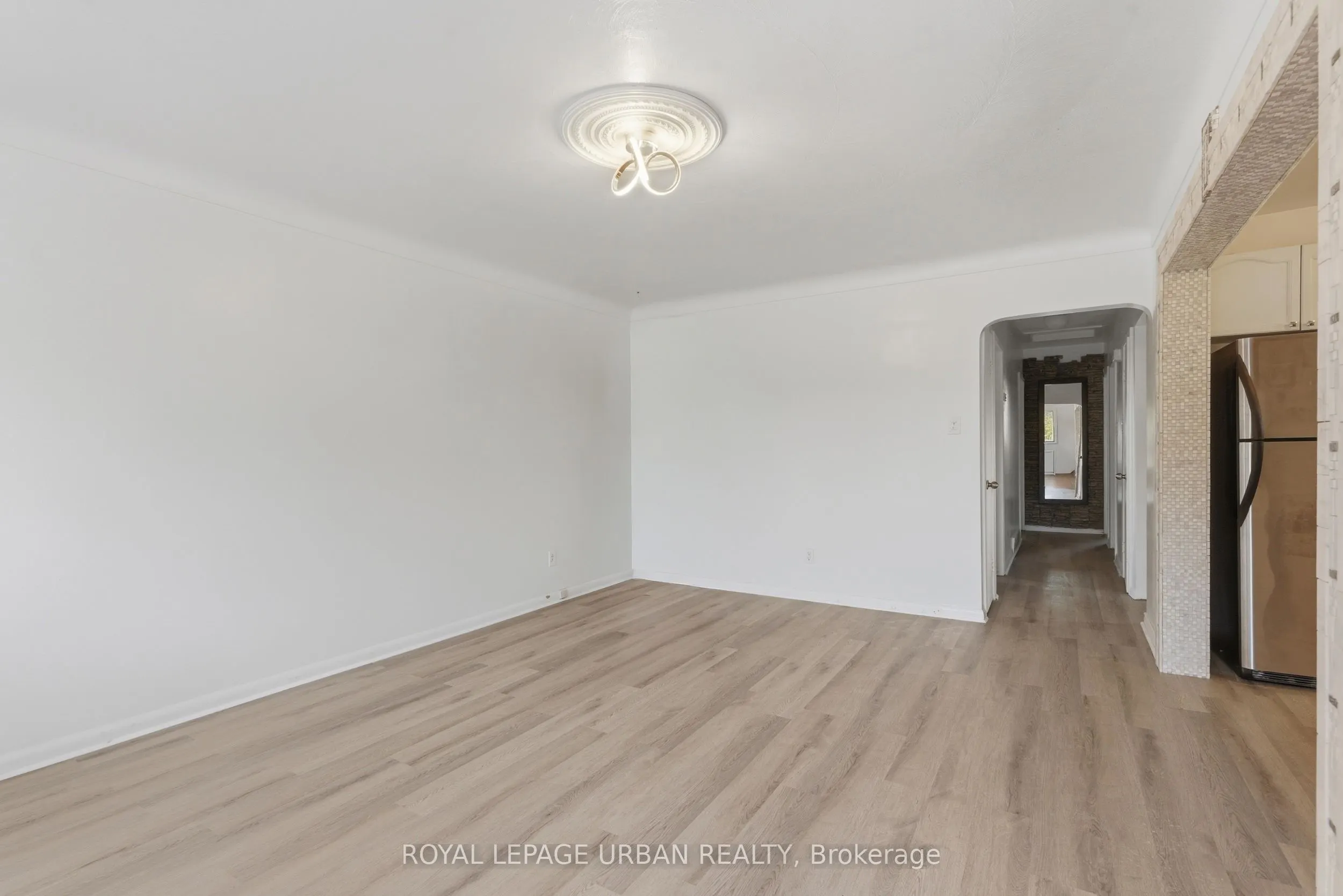 34 Gale Crescent