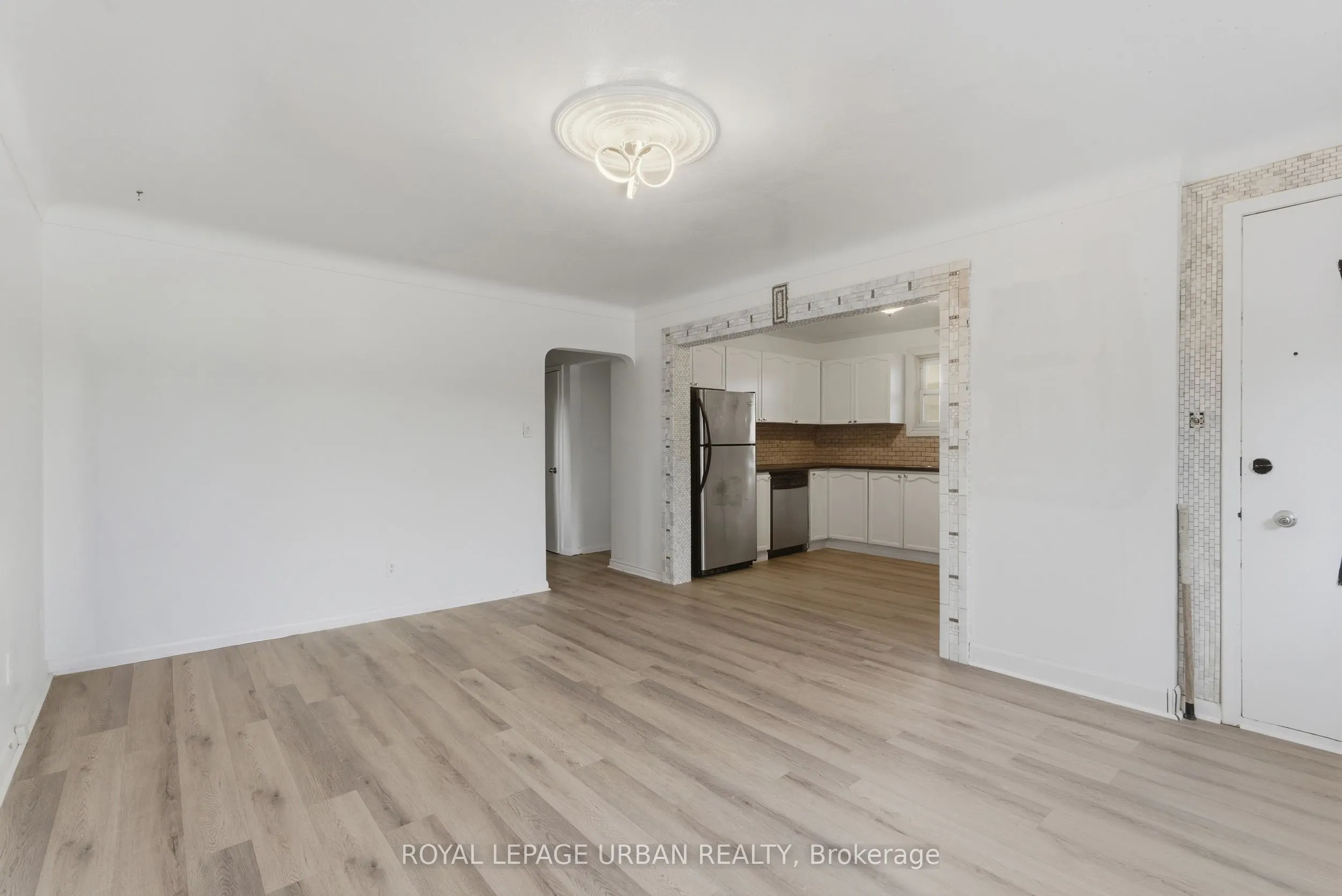 34 Gale Crescent