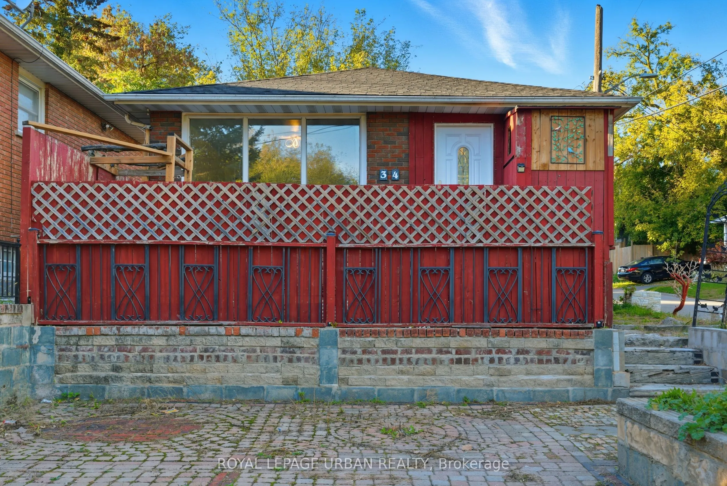 34 Gale Crescent