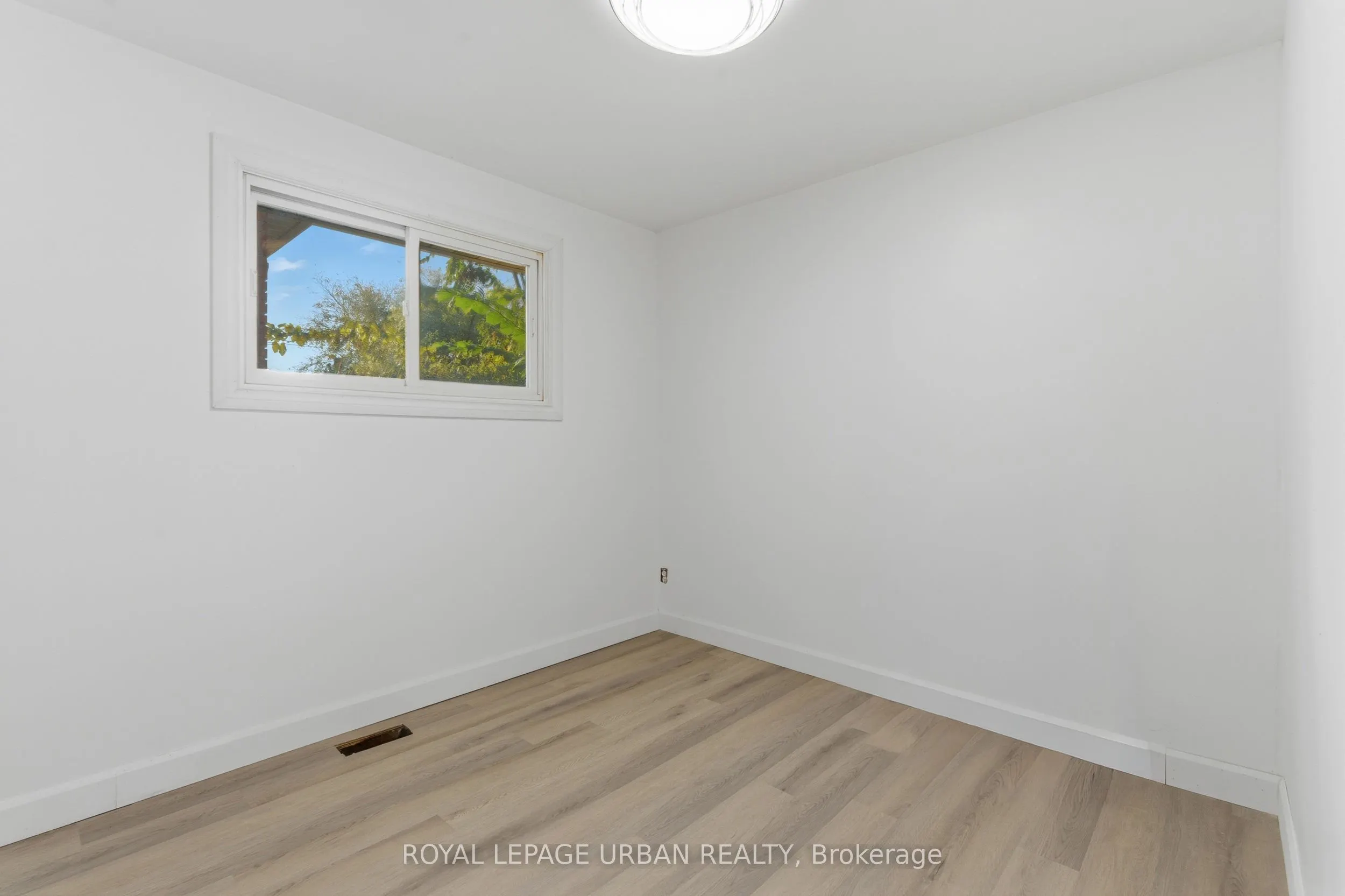 34 Gale Crescent