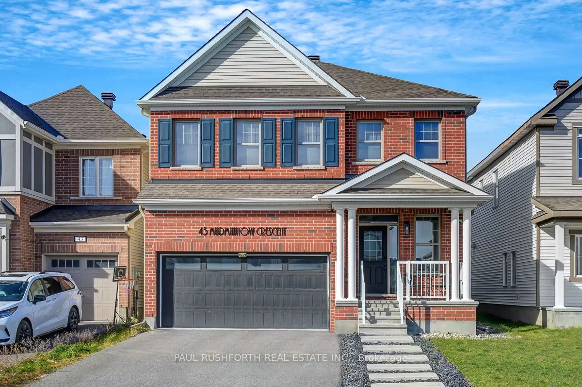 45 Mudminnow Crescent