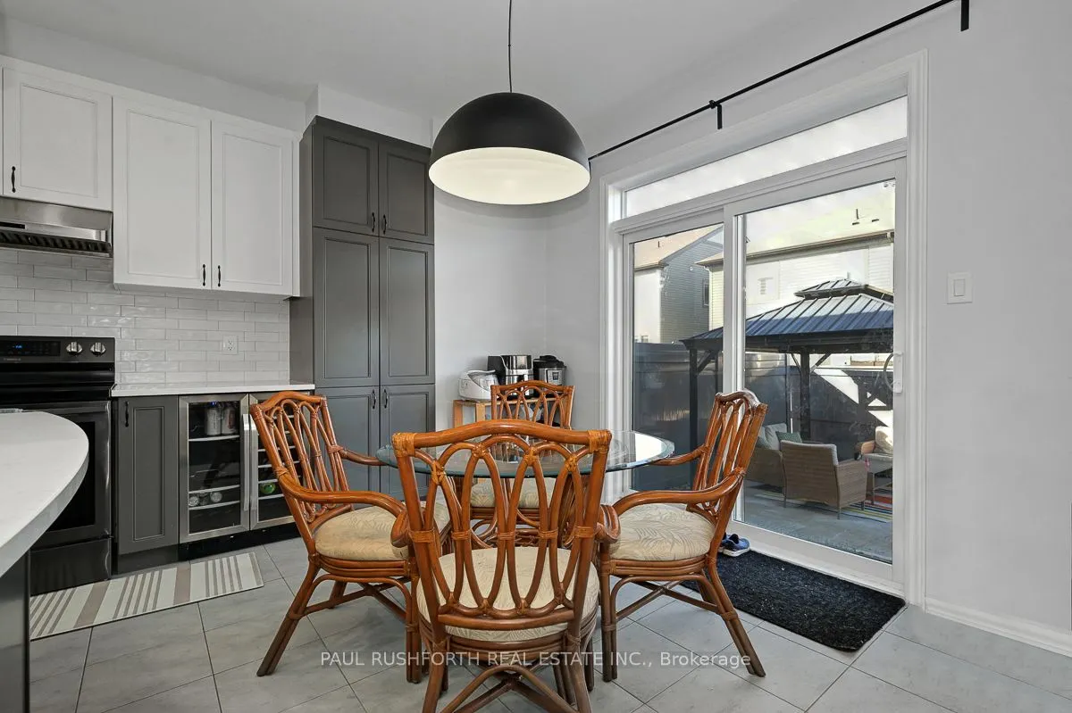 45 Mudminnow Crescent