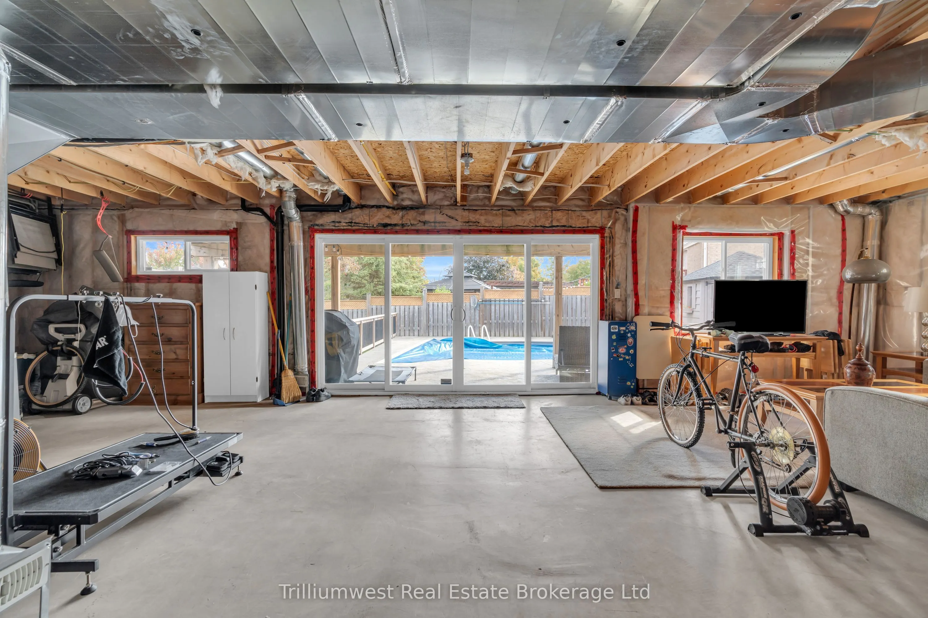535 Woodbine Avenue