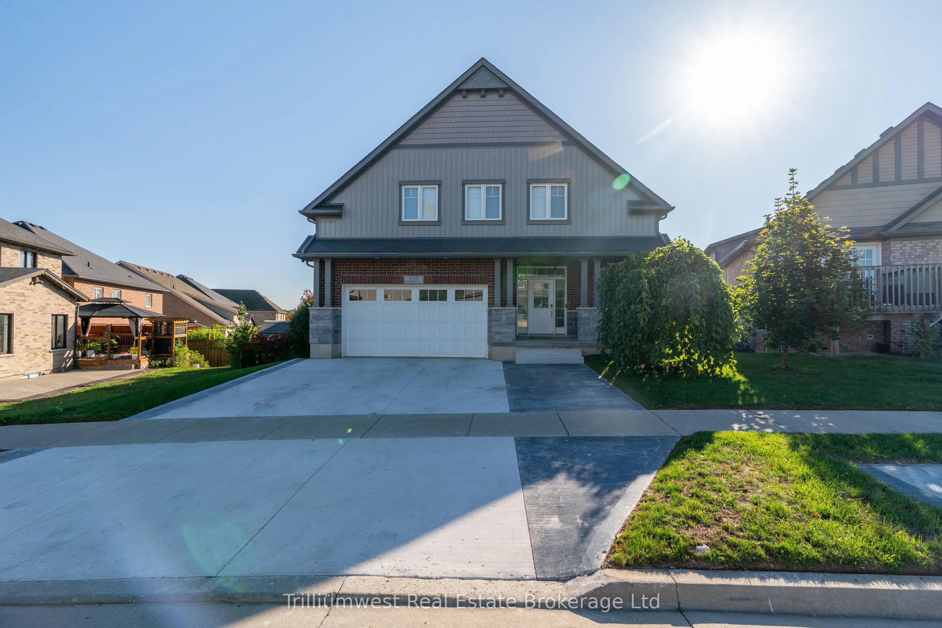 535 Woodbine Avenue