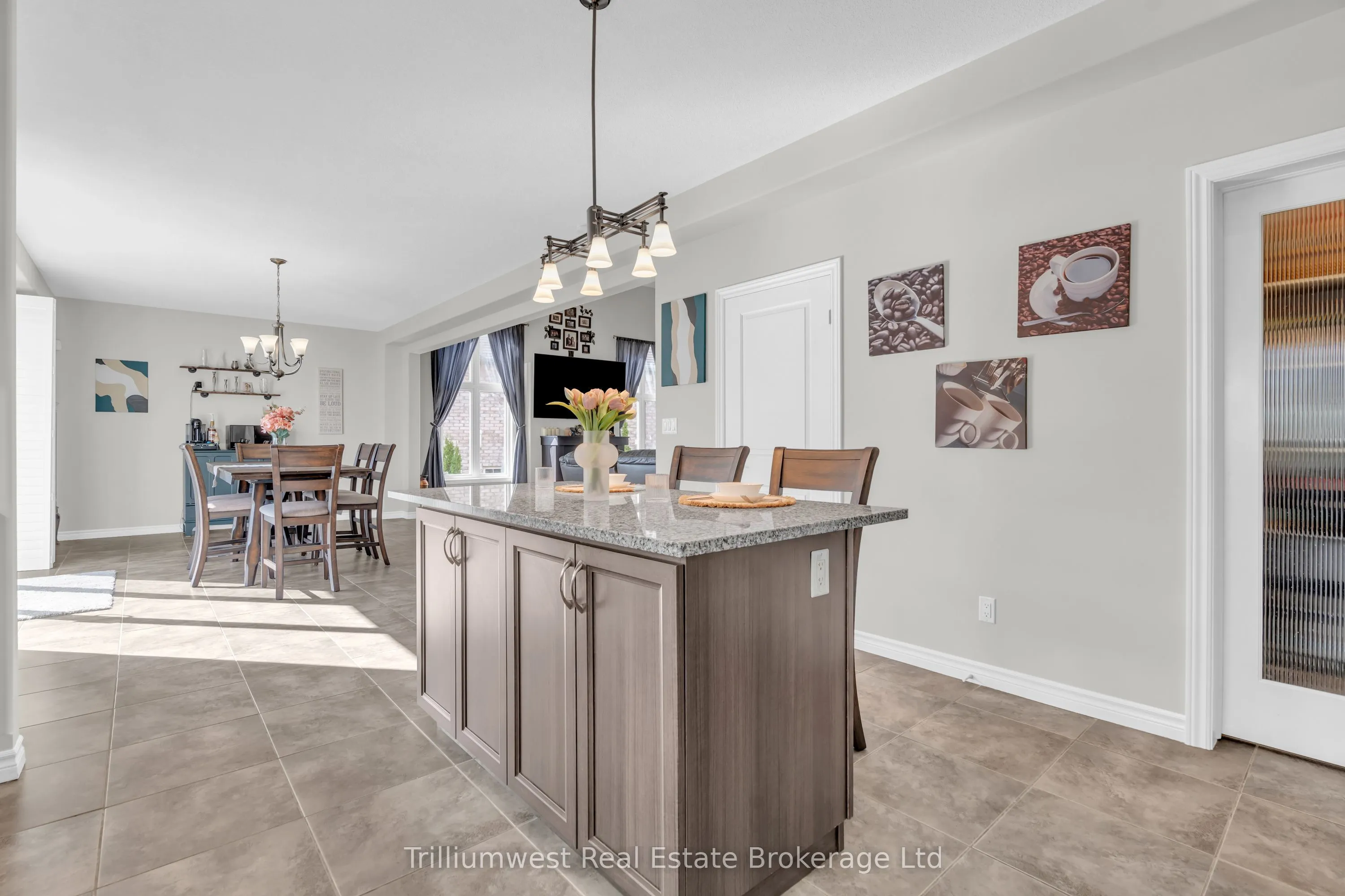 535 Woodbine Avenue