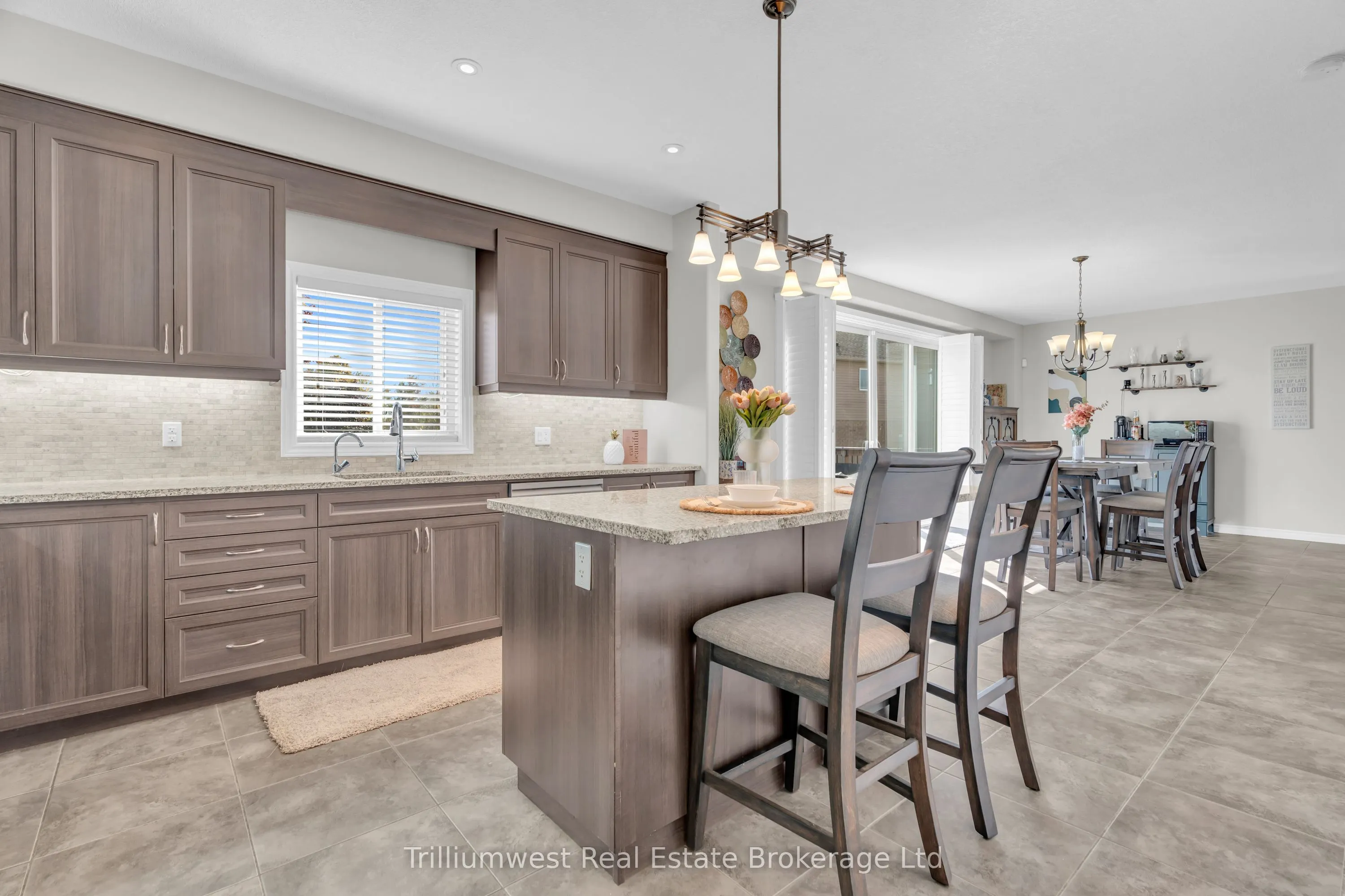 535 Woodbine Avenue