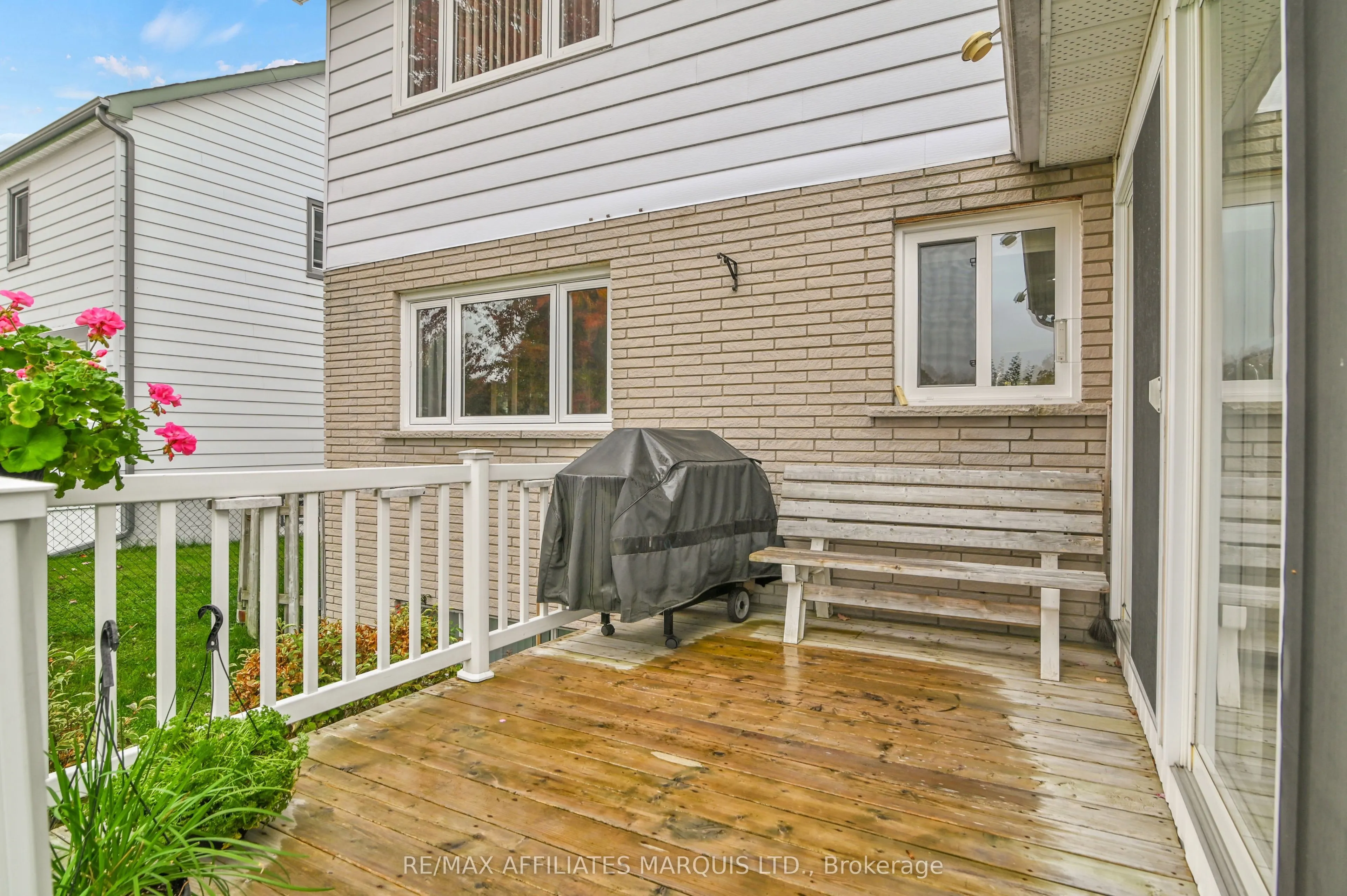 2151 Pitt Street