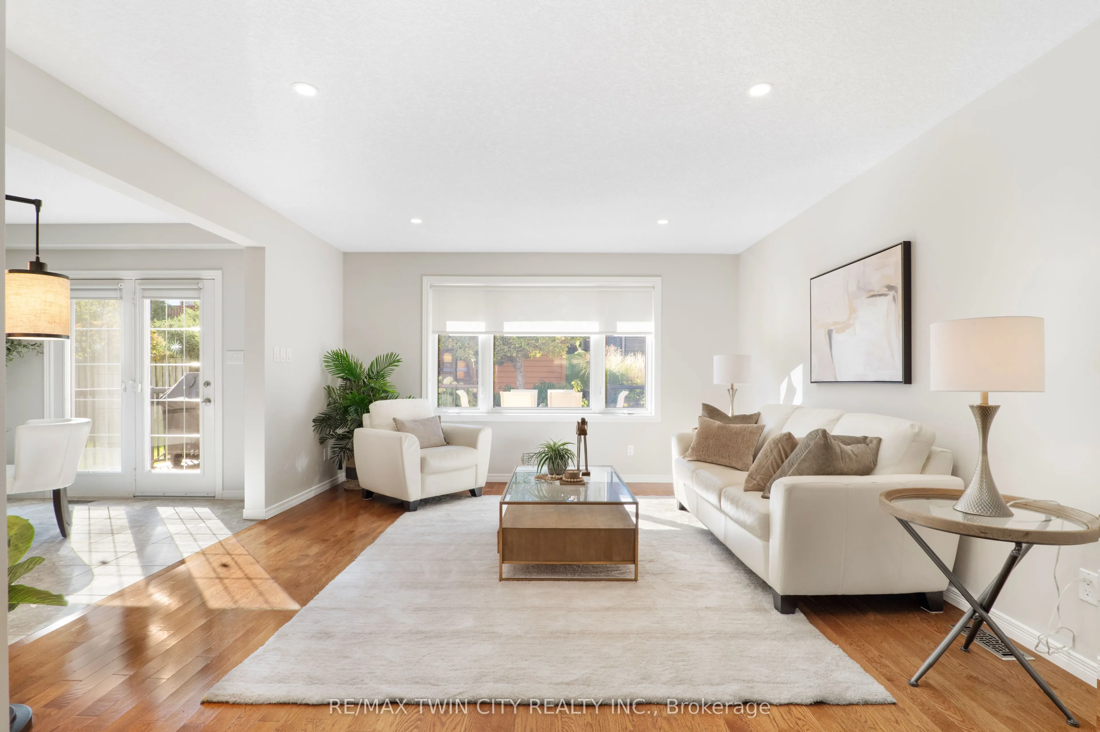 167 Bridgewater Crescent