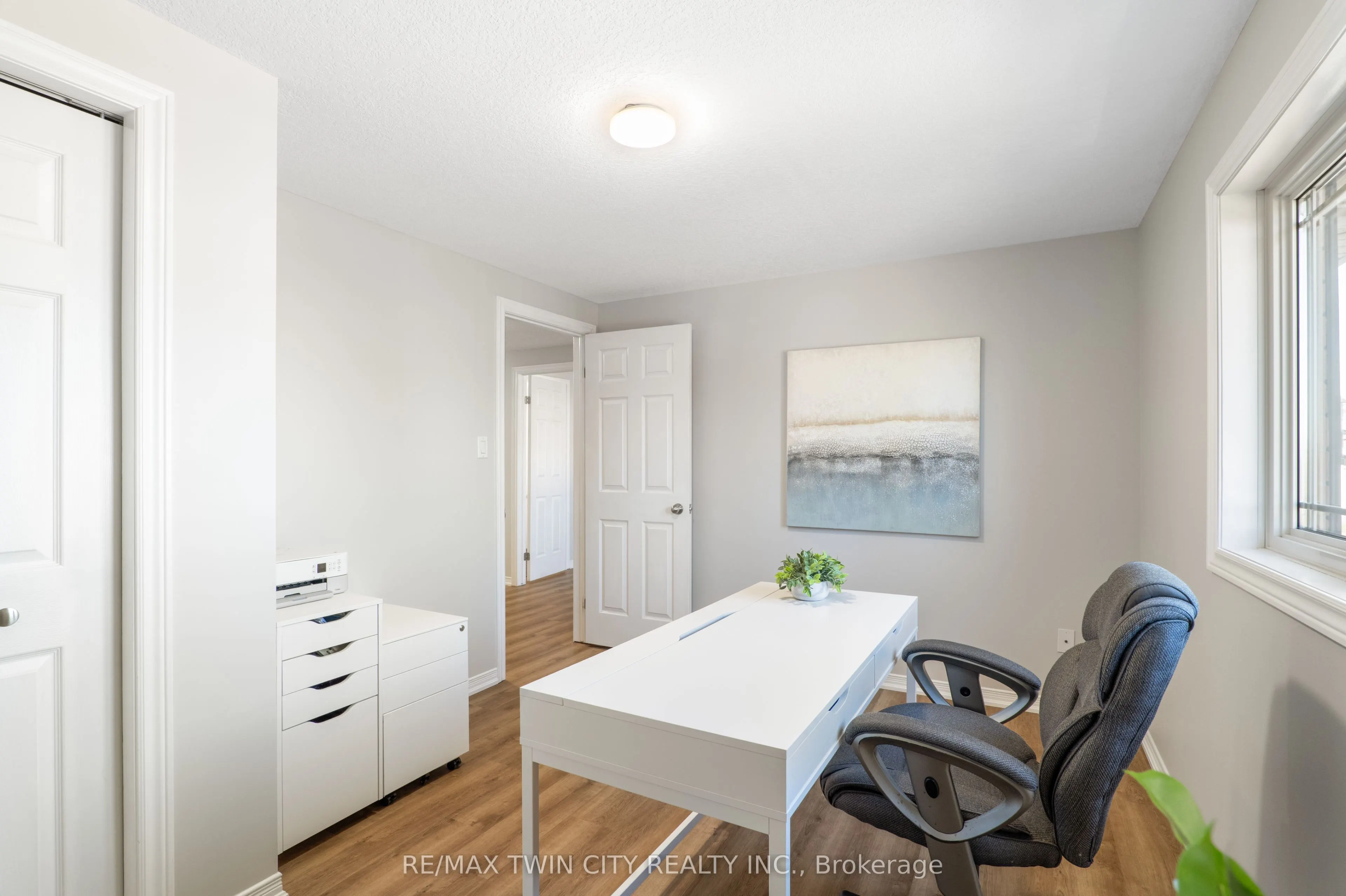 167 Bridgewater Crescent