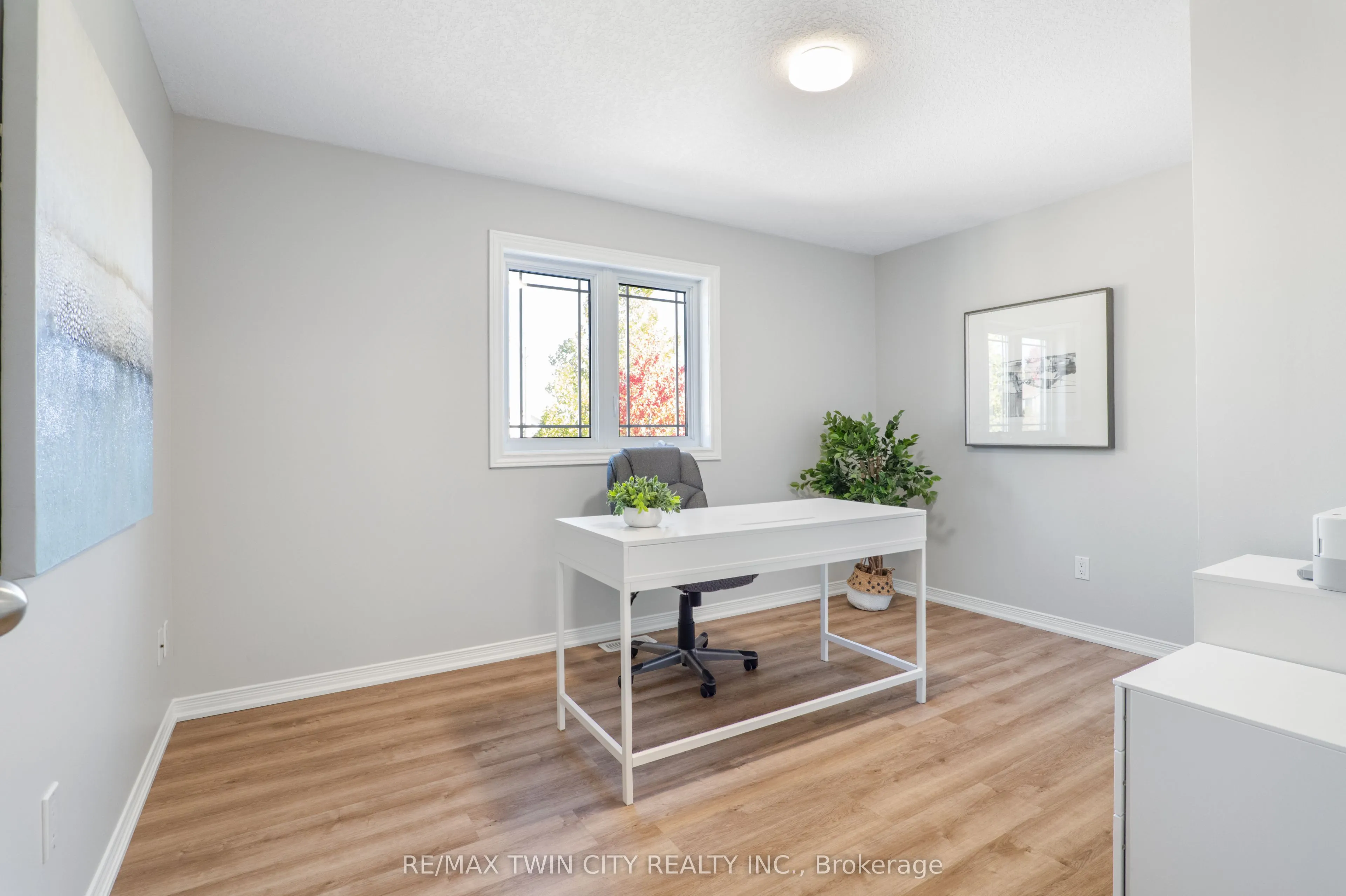 167 Bridgewater Crescent