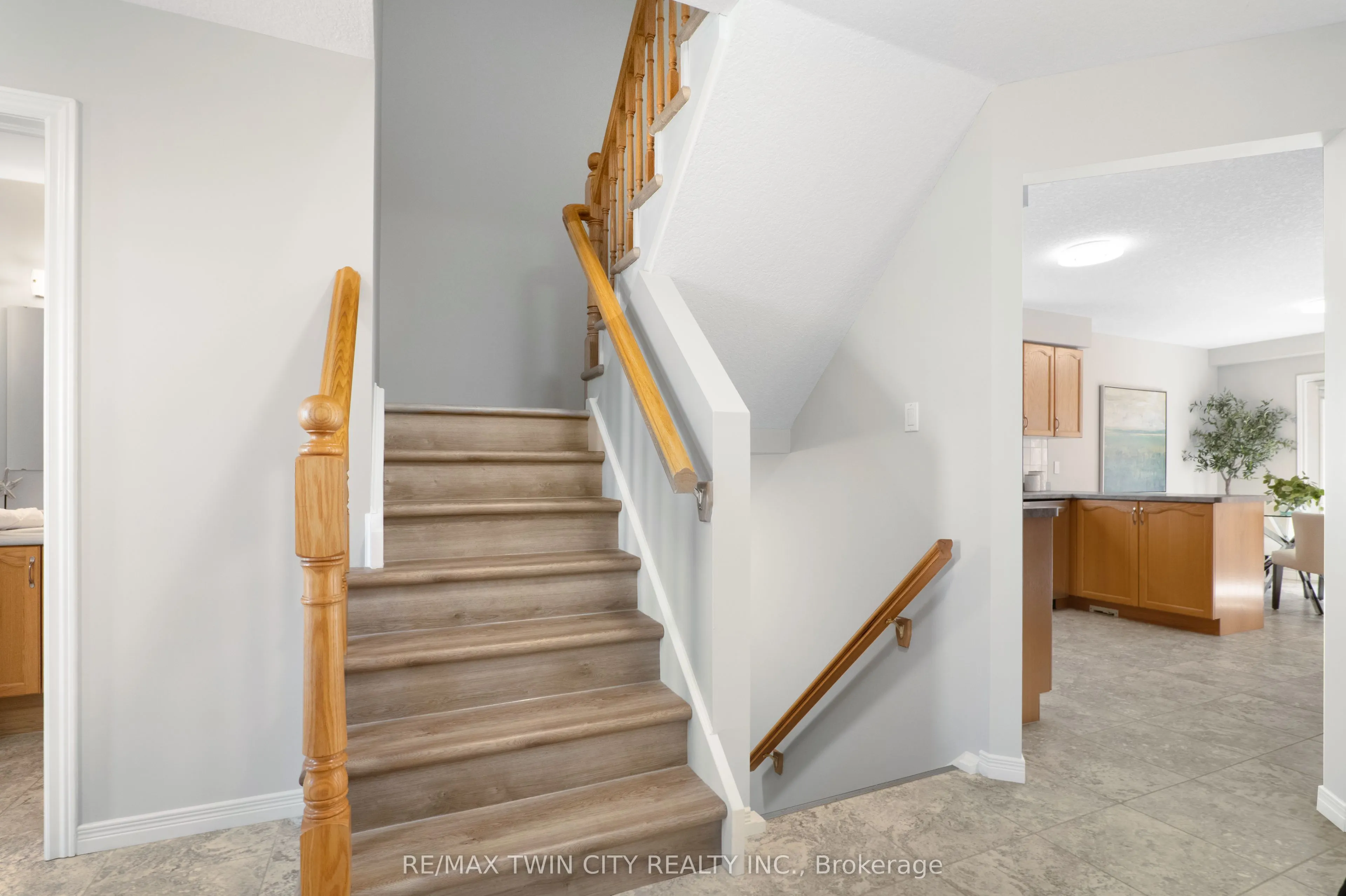 167 Bridgewater Crescent