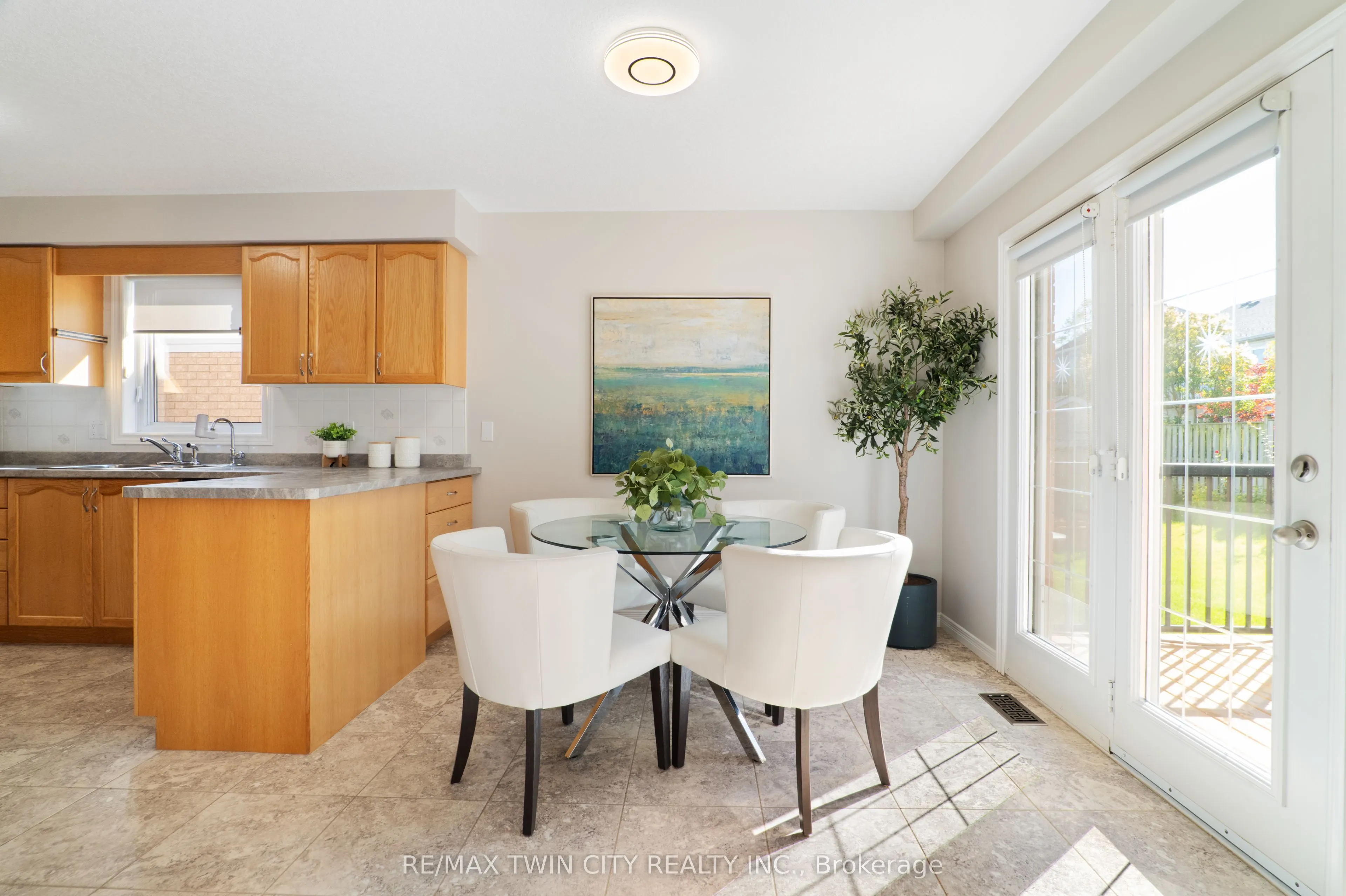 167 Bridgewater Crescent