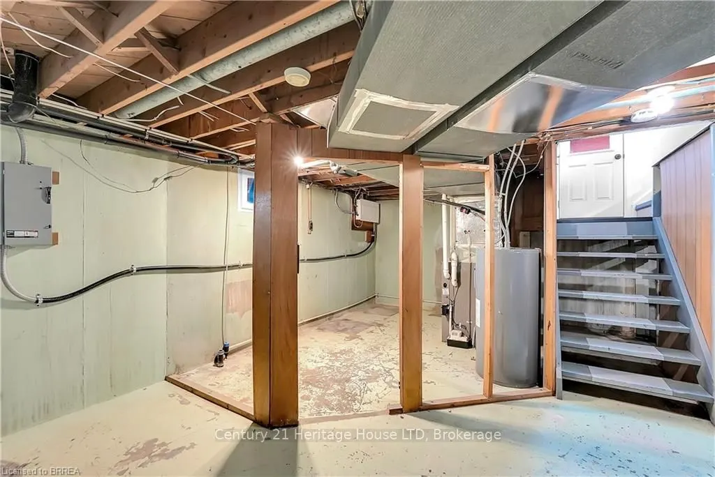 17 Preston Drive