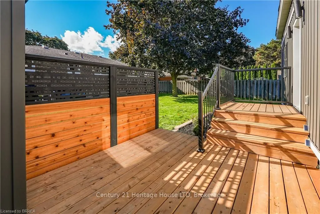 17 Preston Drive