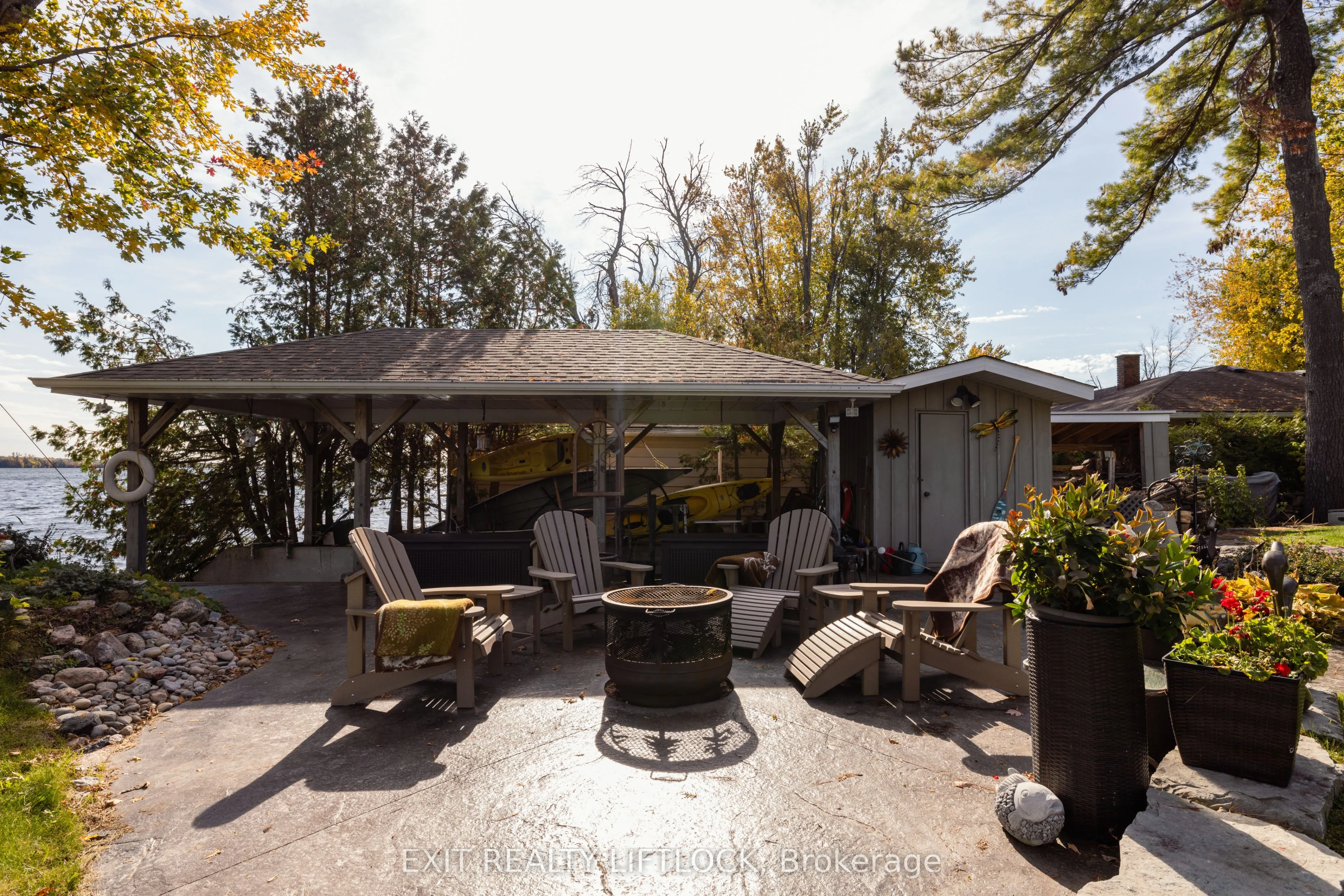 129 Stinson's Bay Road