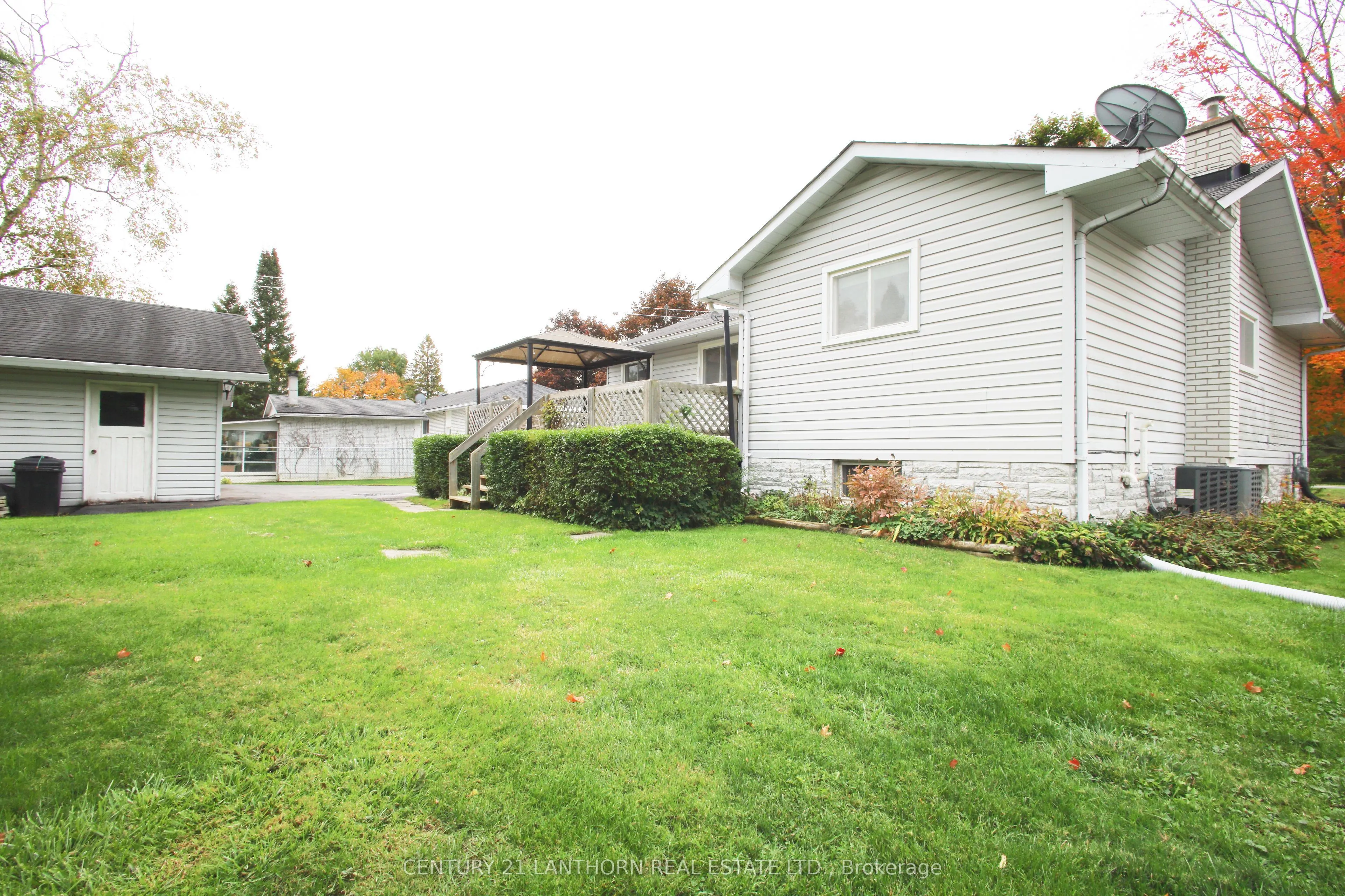 394 Montrose Road