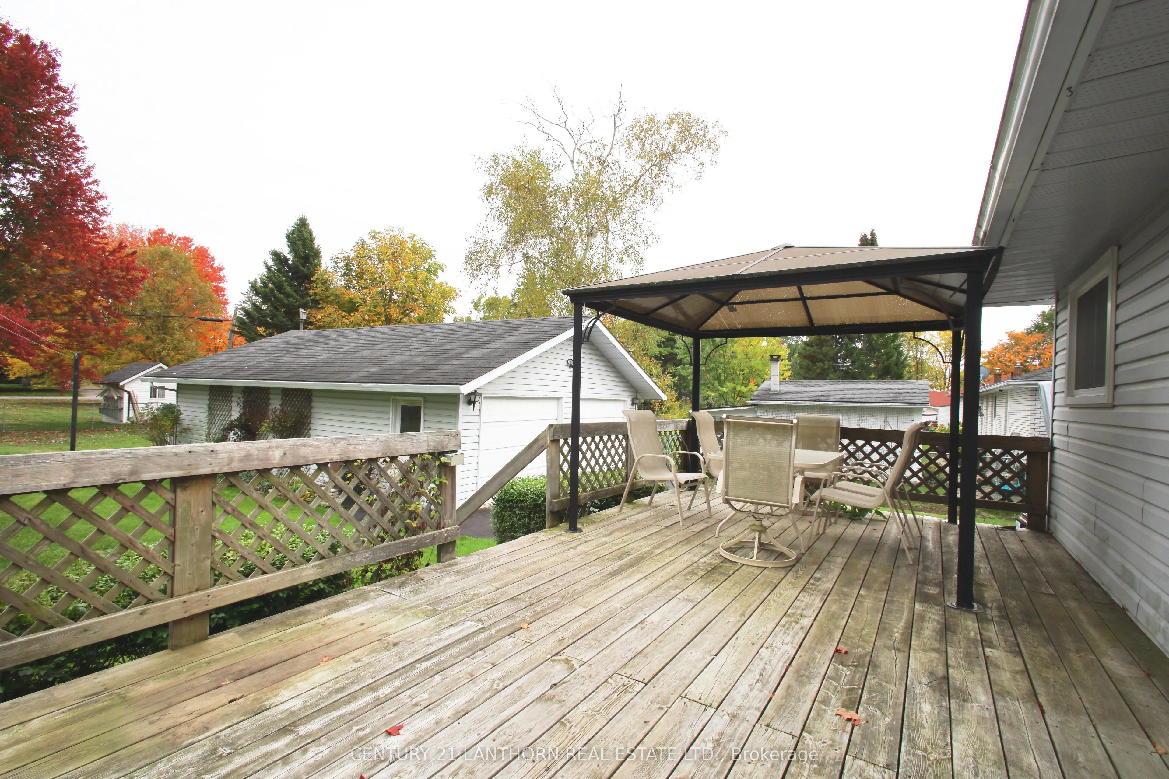 394 Montrose Road
