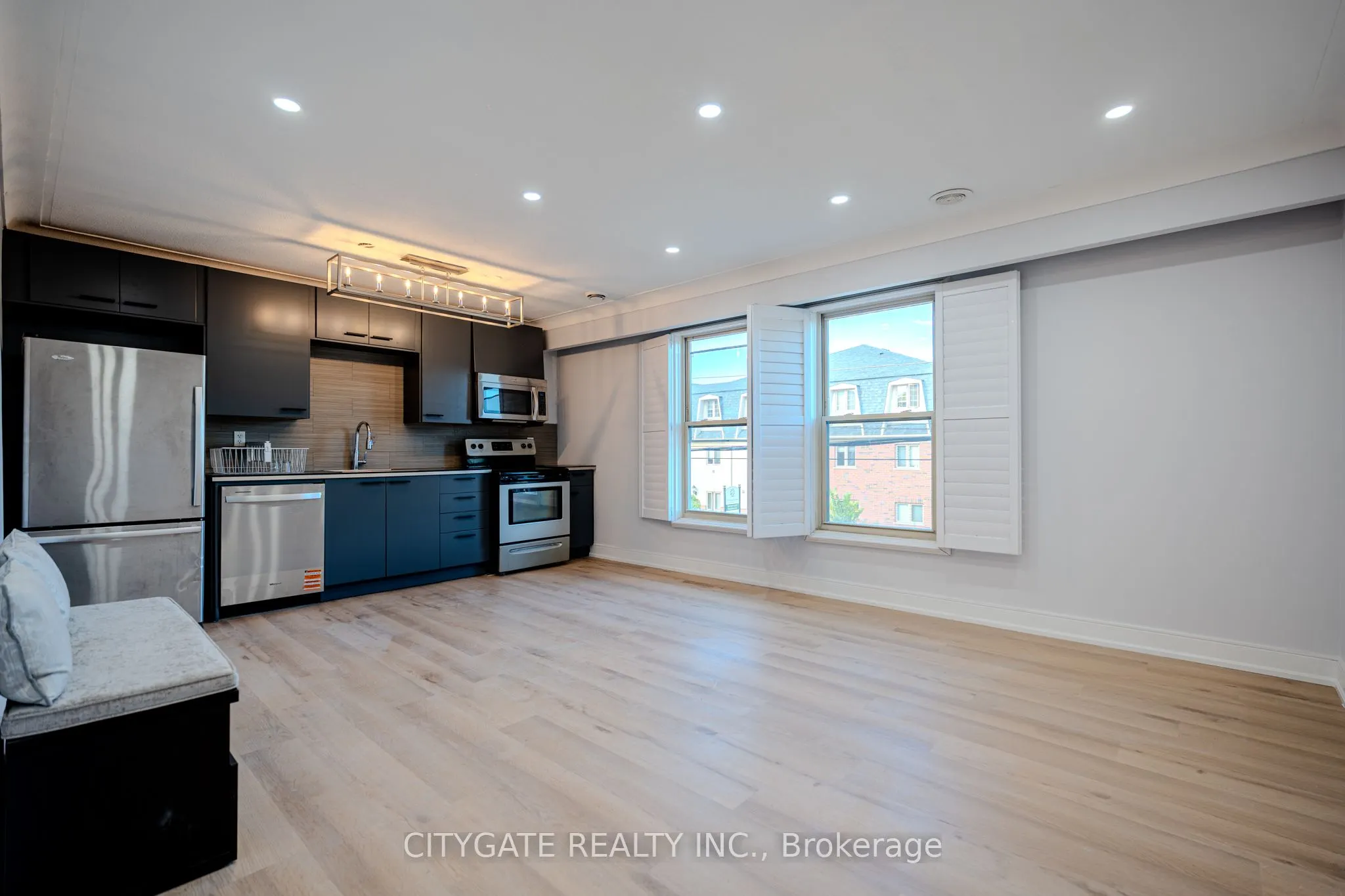 209 Homewood Avenue, #2