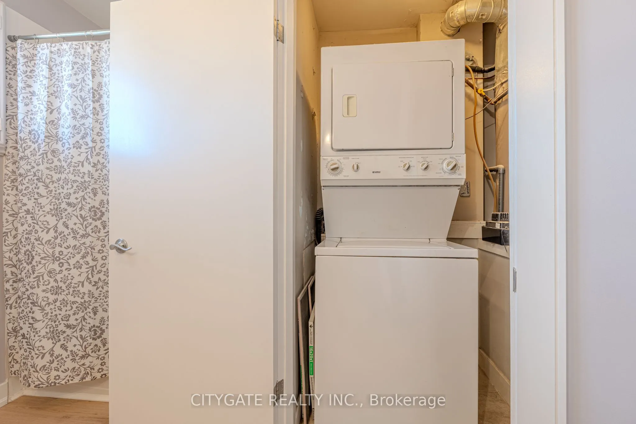 209 Homewood Avenue, #2