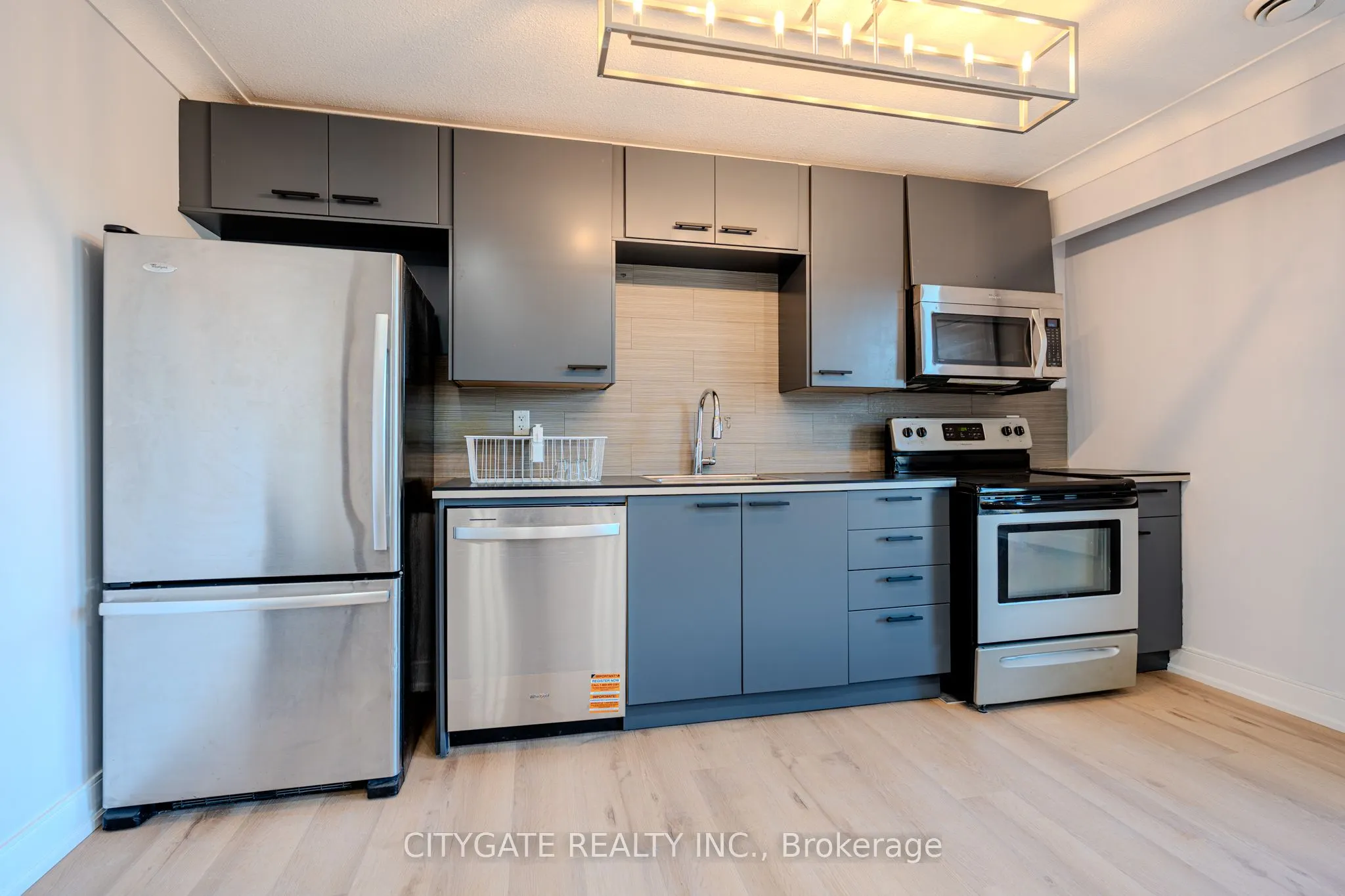 209 Homewood Avenue, #2
