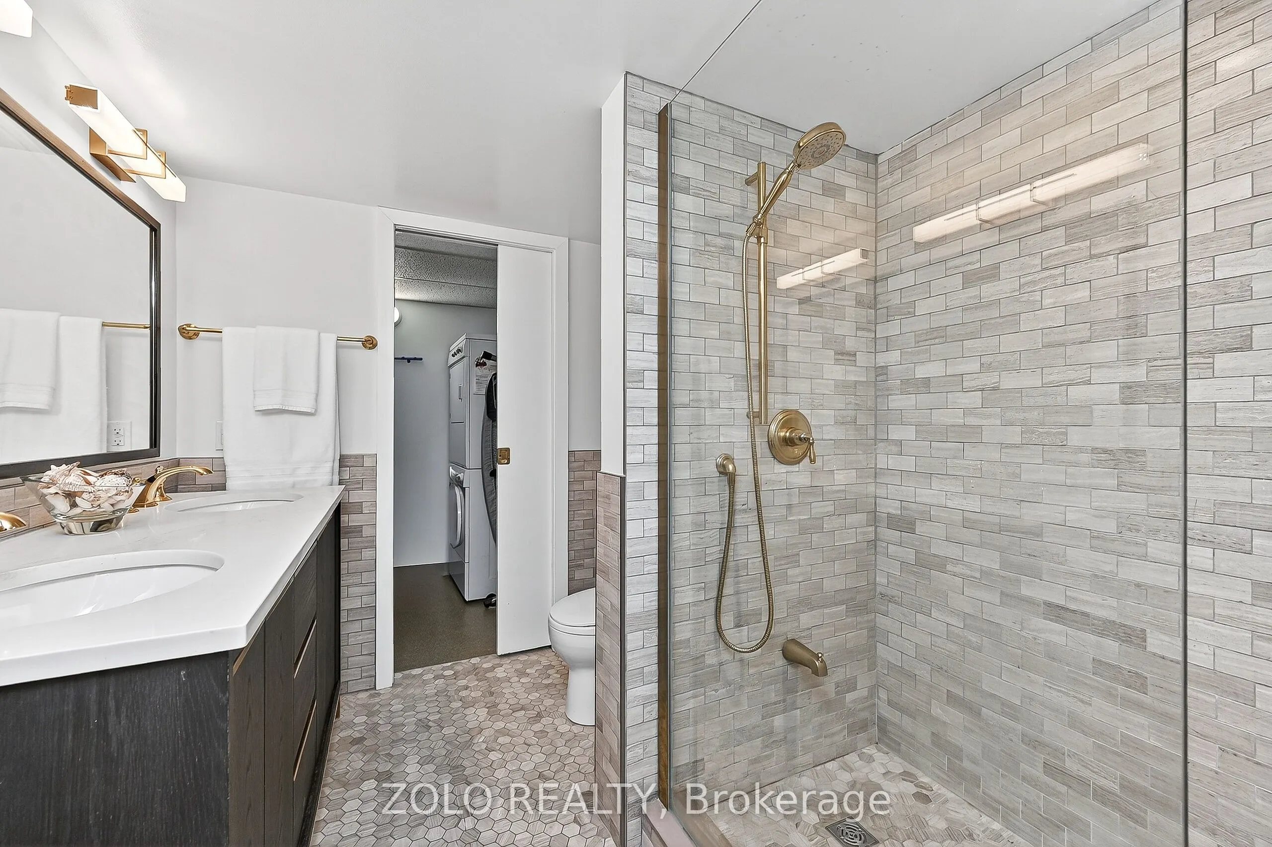 160 George Street, #1101