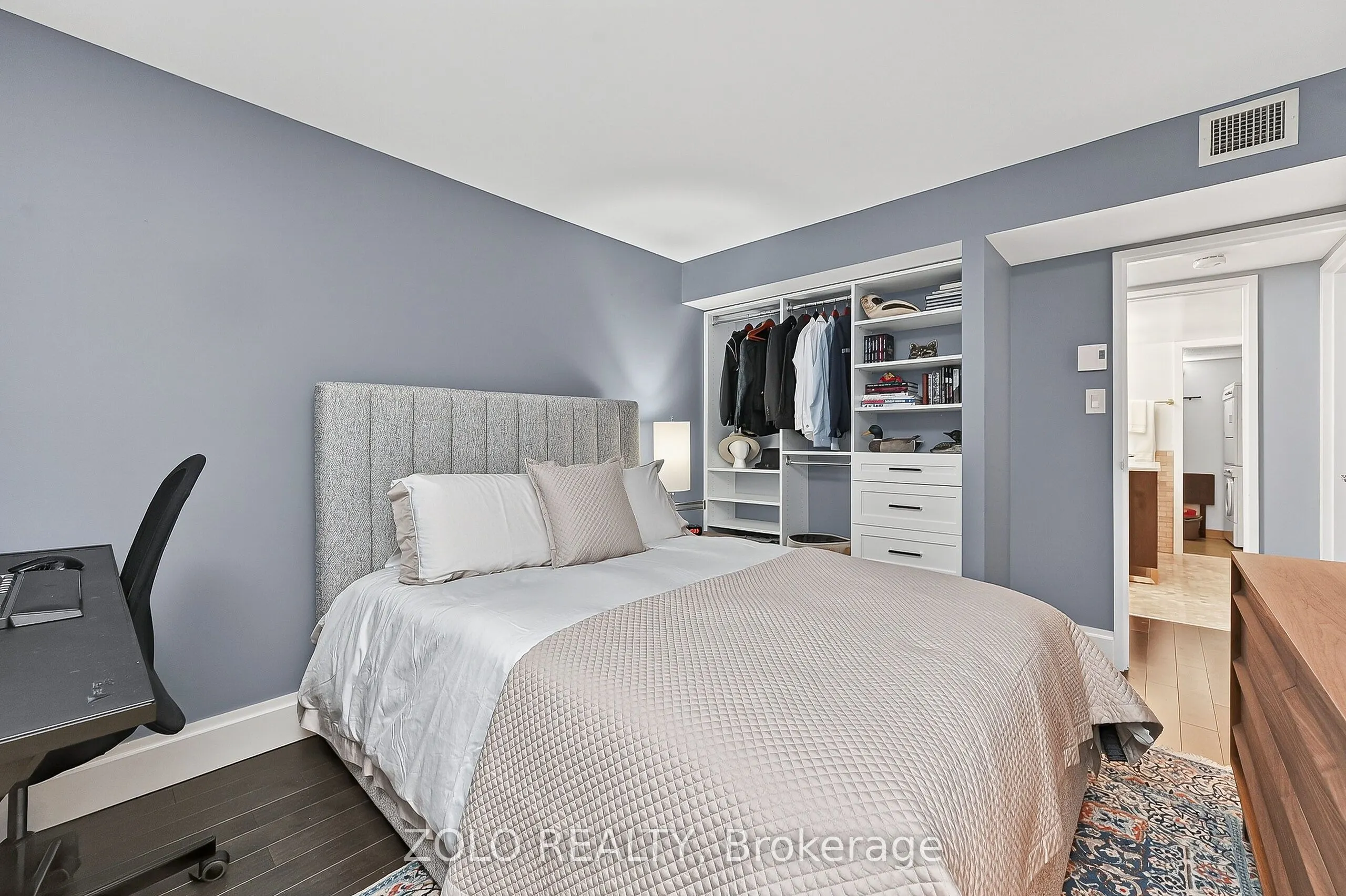 160 George Street, #1101