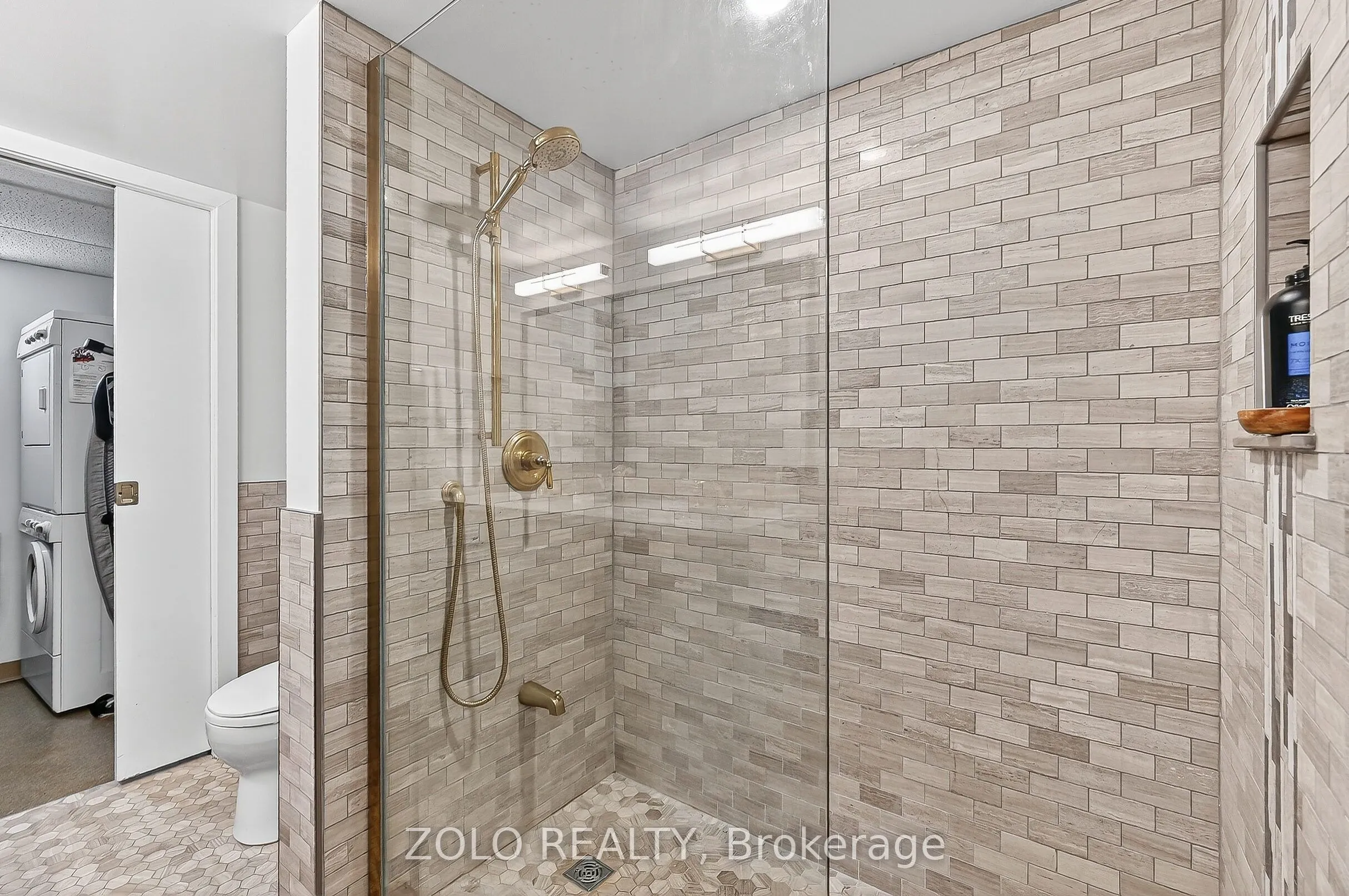 160 George Street, #1101